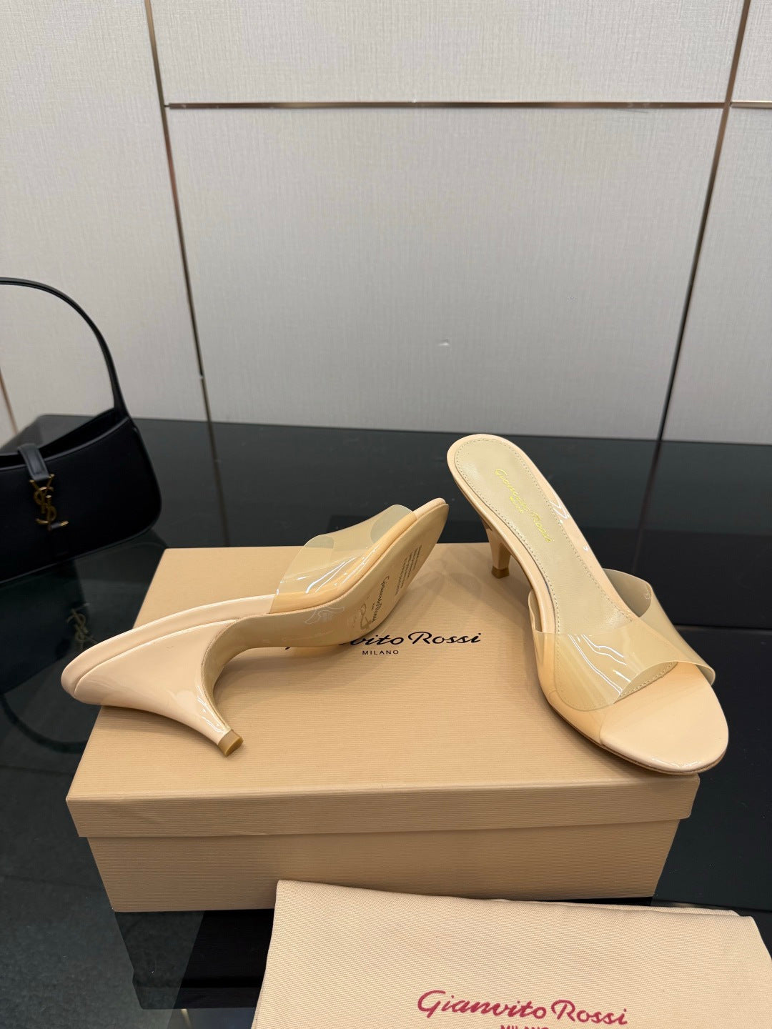 Gianvito Rossi Pointed-Toe Crystal Heeled Sandals – 2026SS