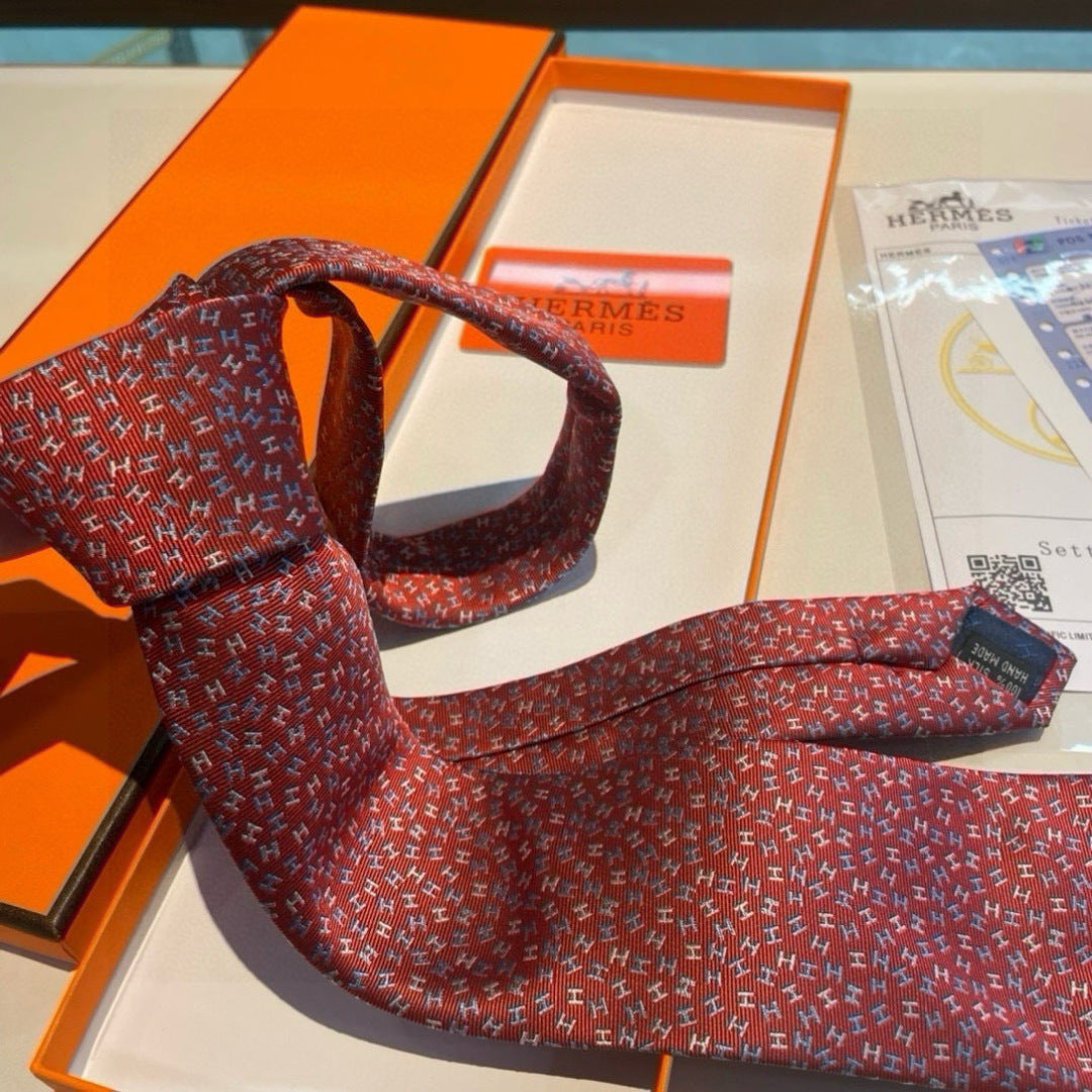 Hermès Men's Twill Silk Tie