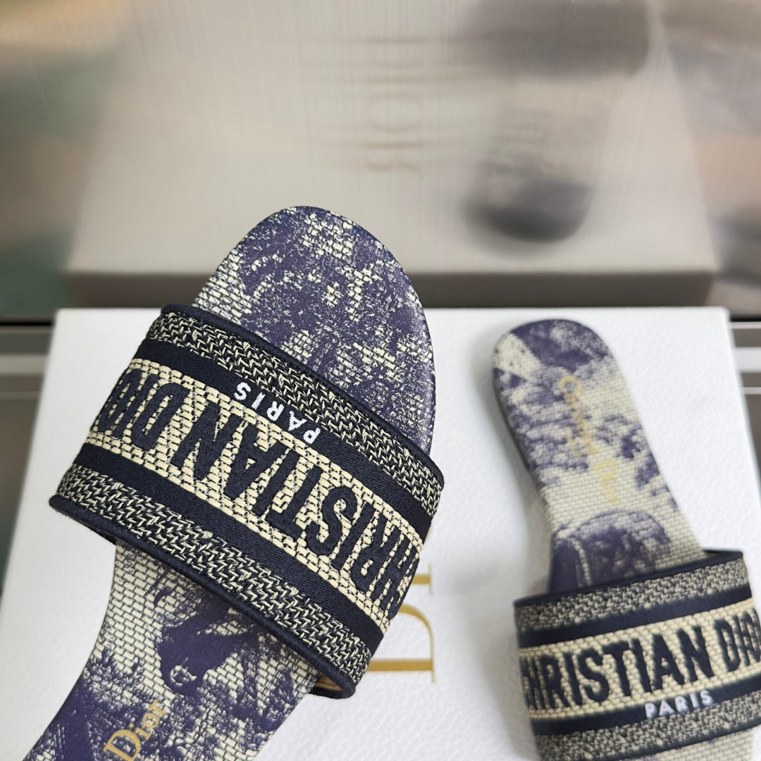 Dior Dway Embroidered Flat Slides – Spring/Summer 2026 Collection