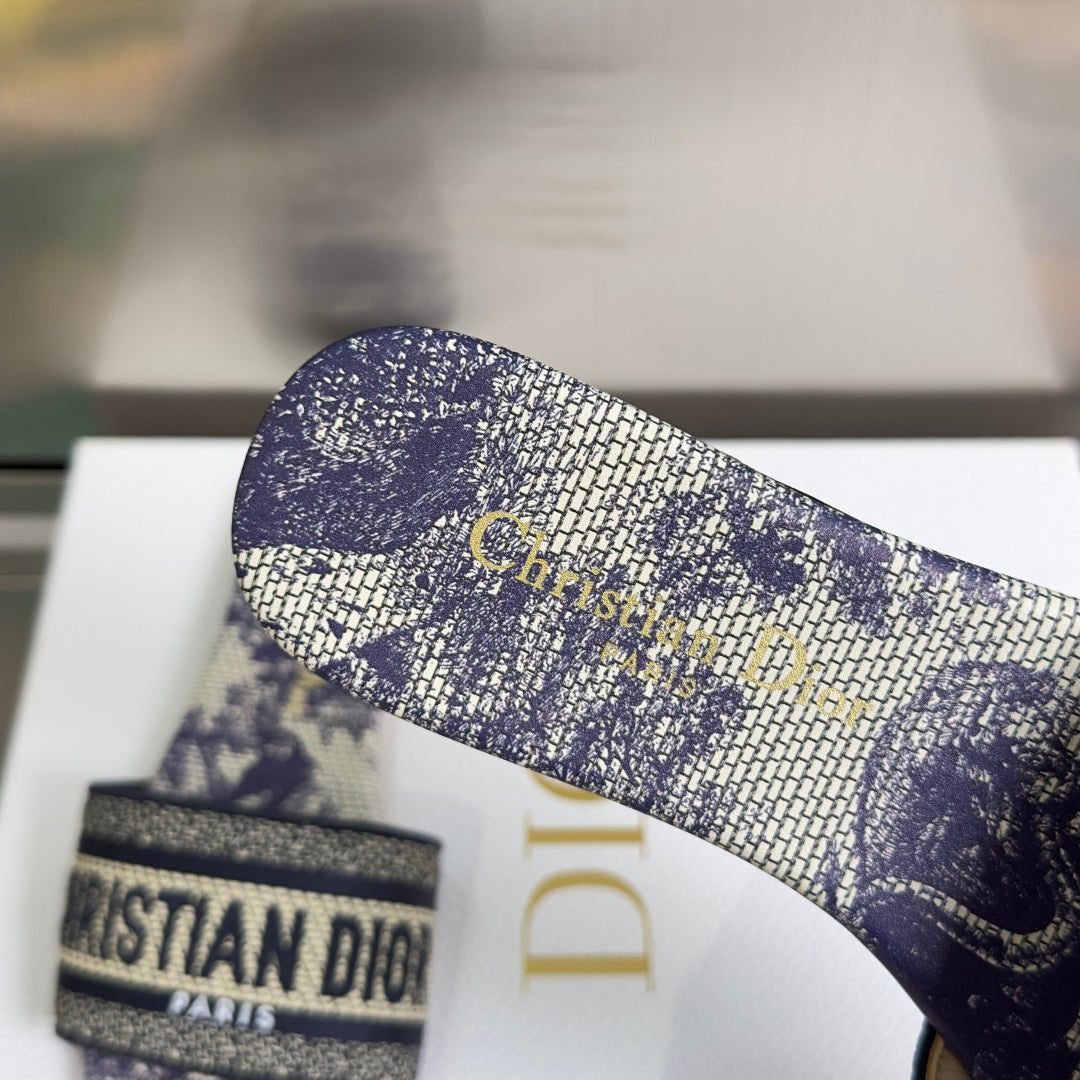 Dior Dway Embroidered Flat Slides – Spring/Summer 2026 Collection