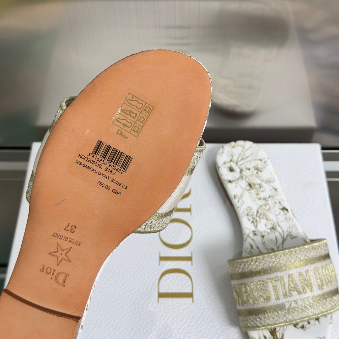 Dior Dway Embroidered Flat Slides – Spring/Summer 2026 Collection