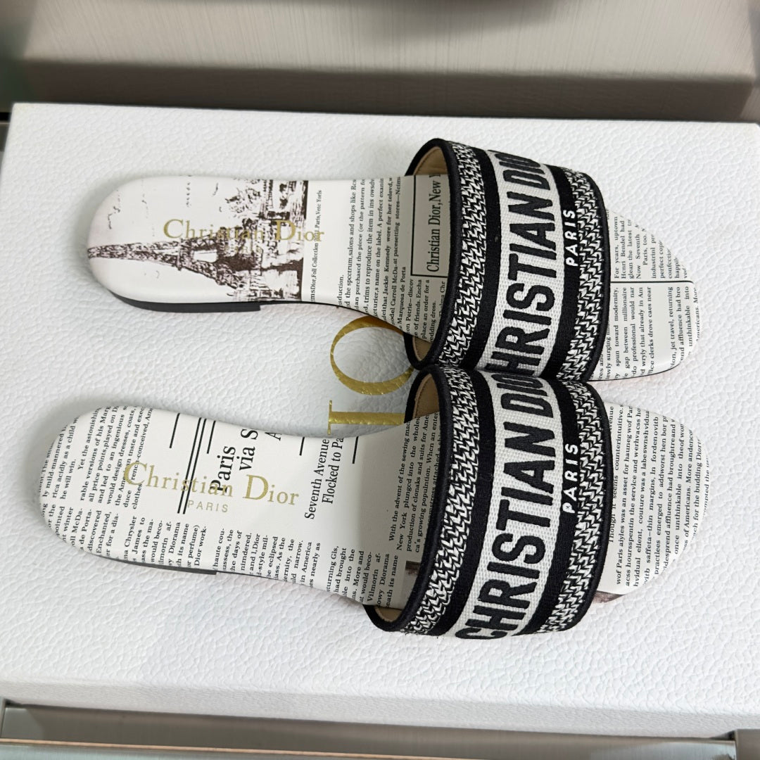 Dior Dway Embroidered Flat Sandals – Spring/Summer Collection – 2026SS
