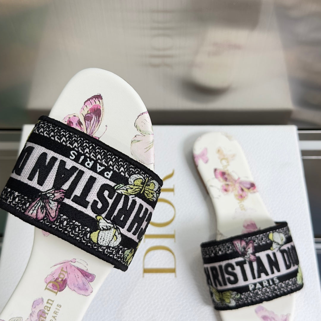 Dior Dway Embroidered Flat Sandals – Spring/Summer Collection – 2026SS