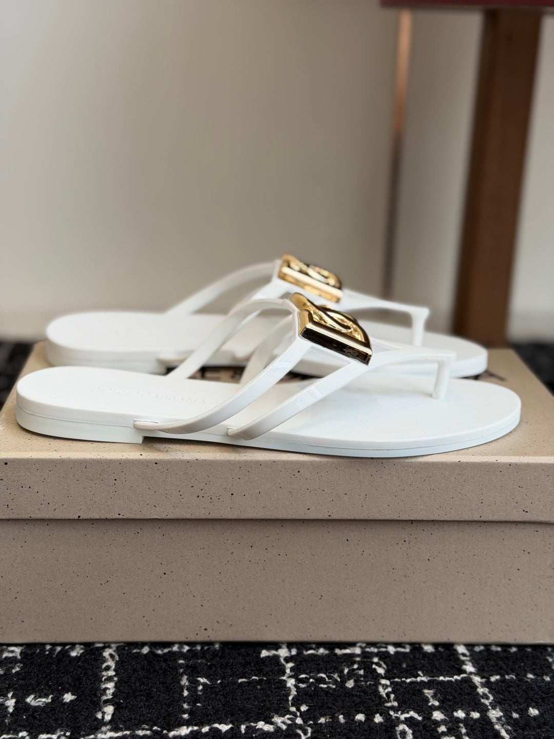Dolce & Gabbana Jelly Thong Sandals – Spring/Summer Collection