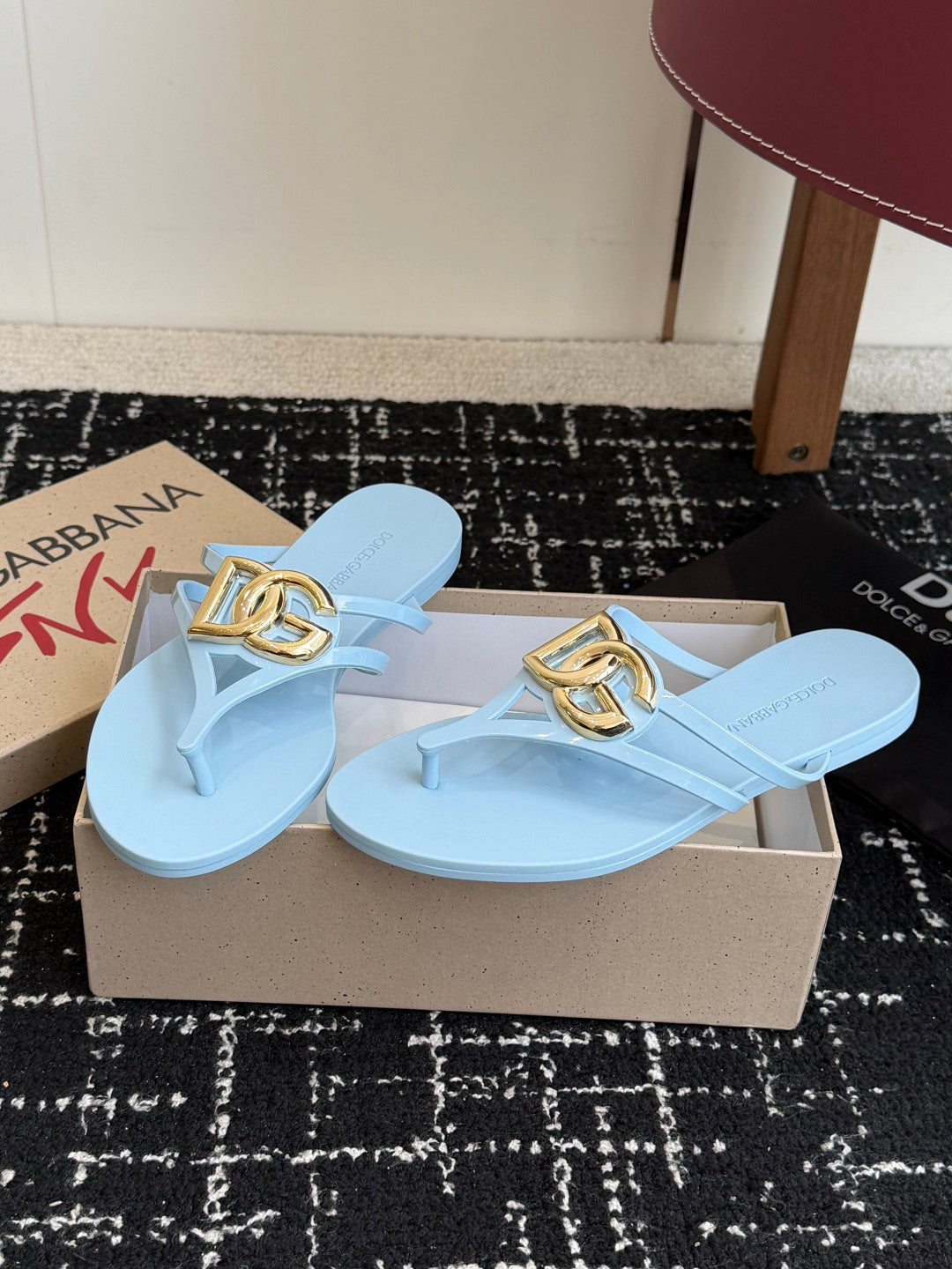 Dolce & Gabbana Jelly Thong Sandals – Spring/Summer Collection