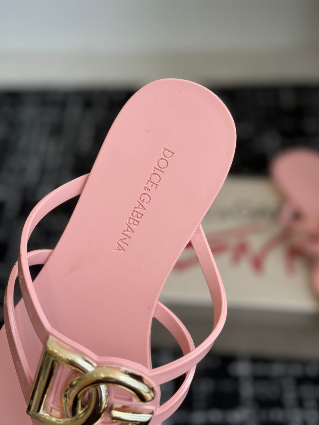 Dolce & Gabbana Jelly Thong Sandals – Spring/Summer Collection