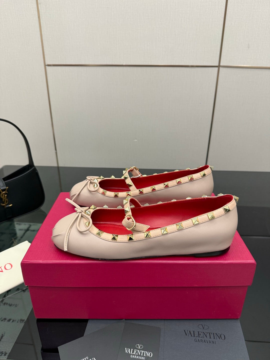 Valentino Classic Leather Sandals – Spring/Summer Collection