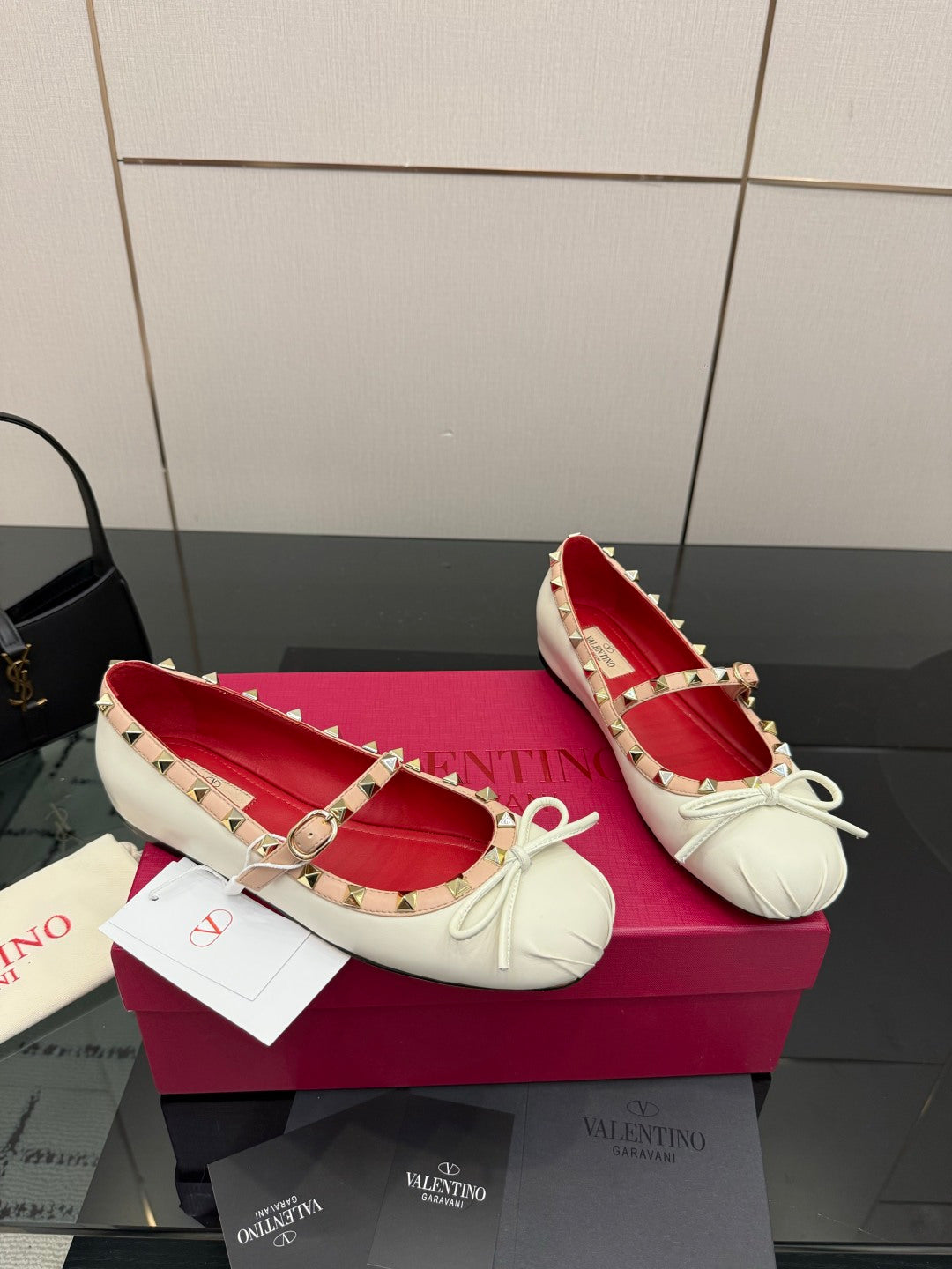 Valentino Classic Leather Sandals – Spring/Summer Collection