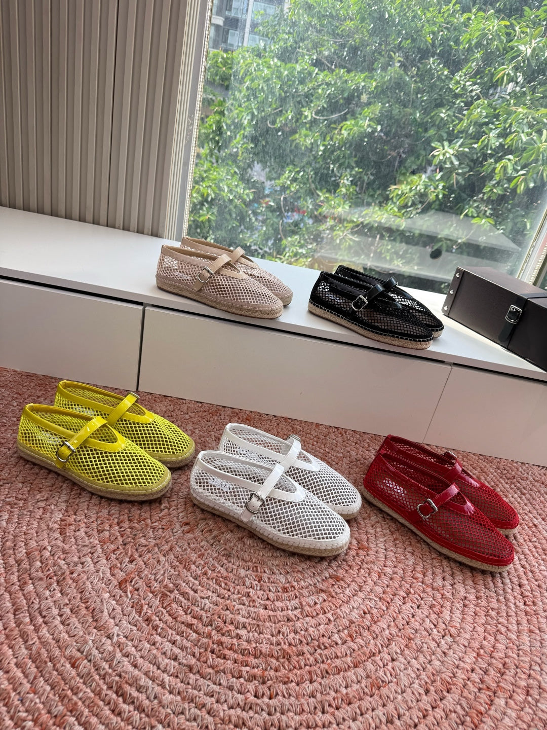 Alaïa Woven Fishnet Mules – 2026 Spring/Summer Collection