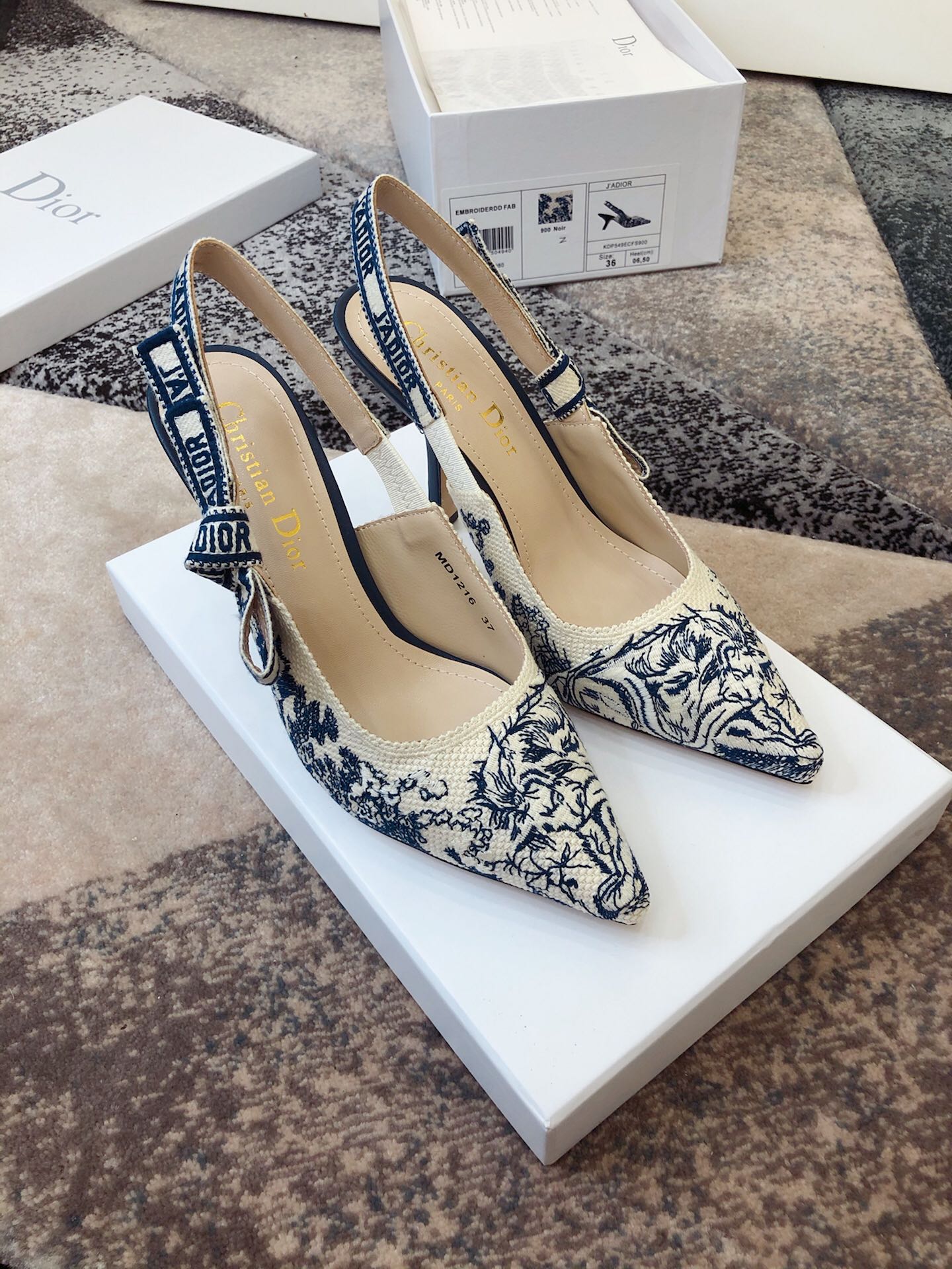 Dior J'Adior Oblique Embroidered Webbing Sandals – 20SS