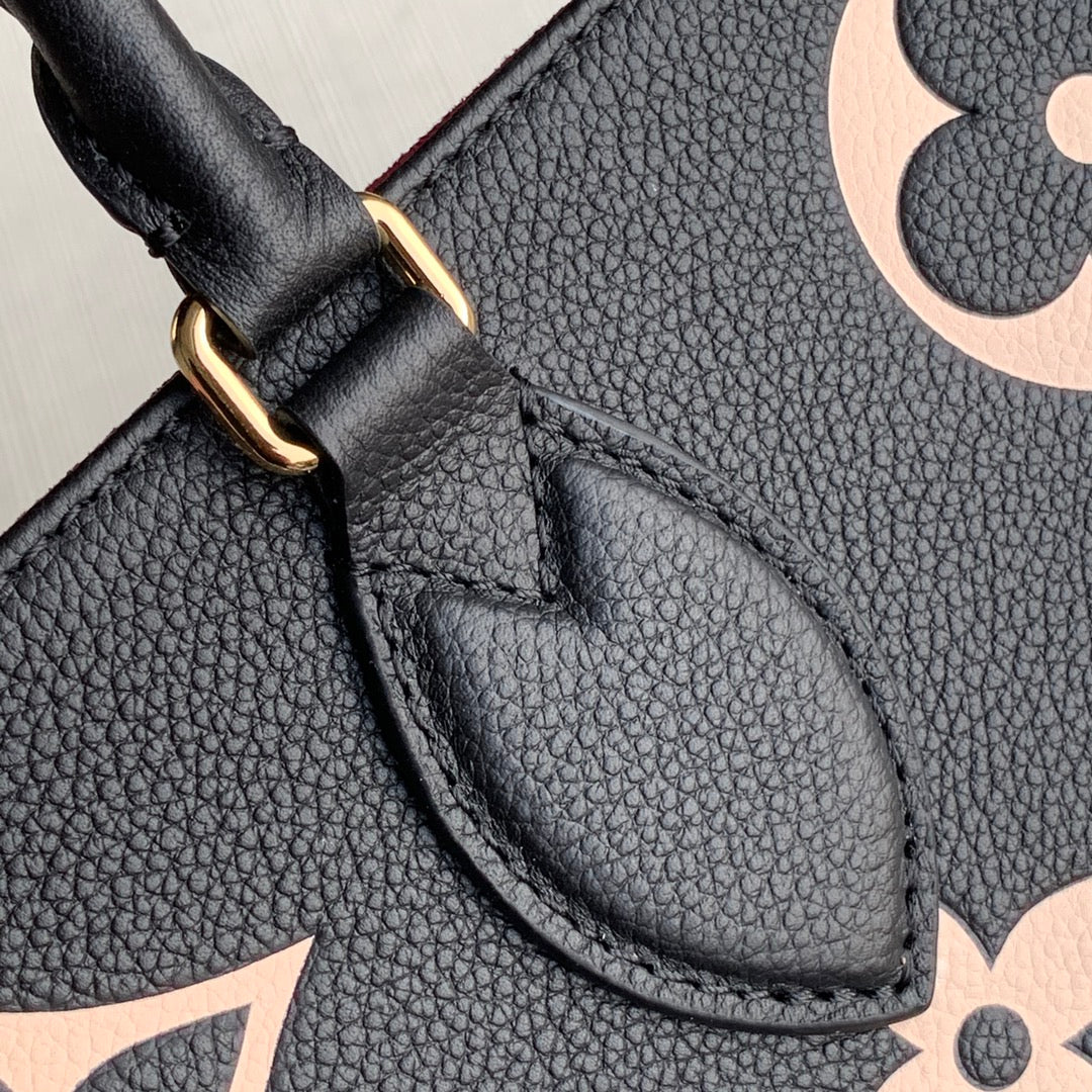 Louis Vuitton ONTHEGO Medium Monogram Tote Bag