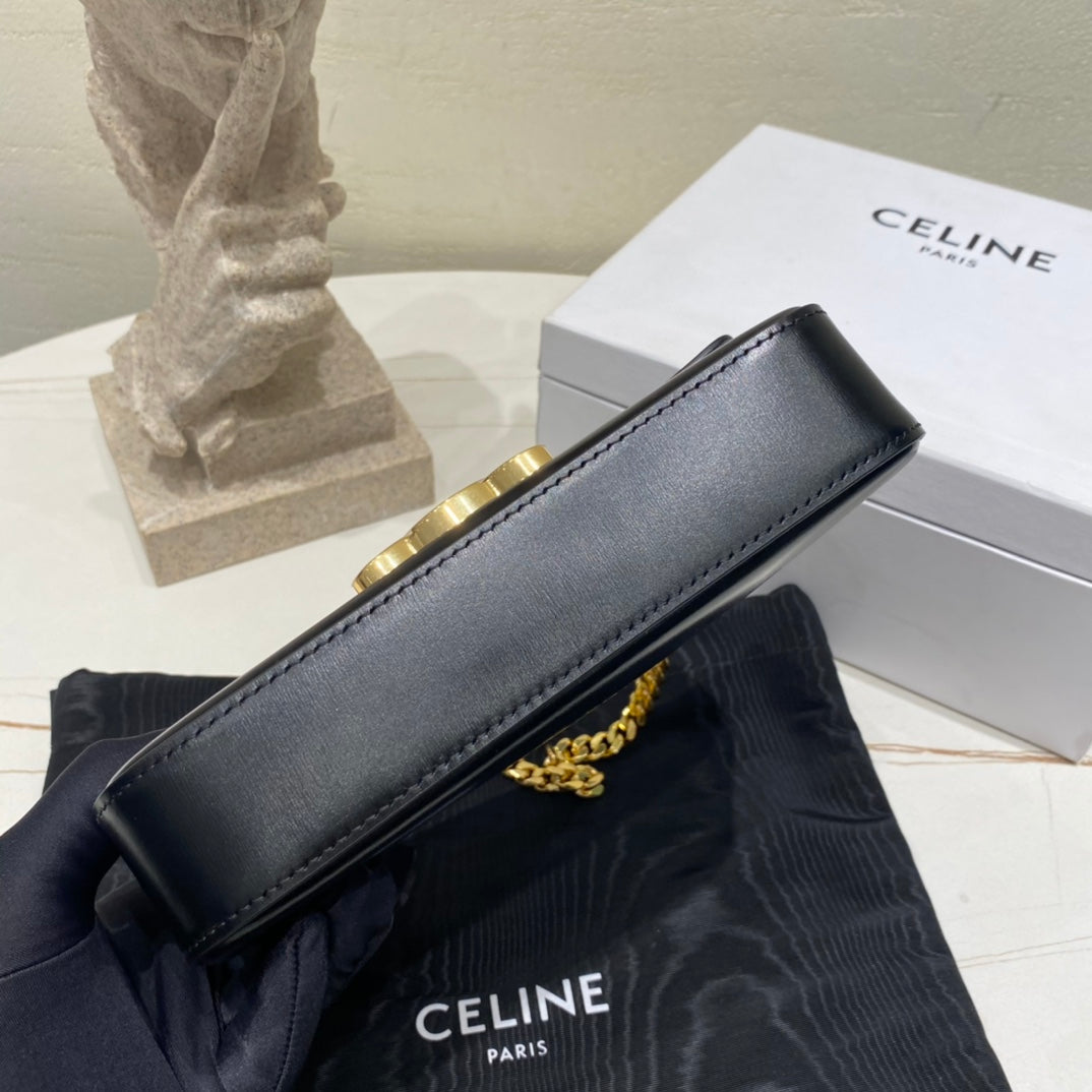 Celine Chain Shoulder Bag – 2022 Spring/Summer Collection