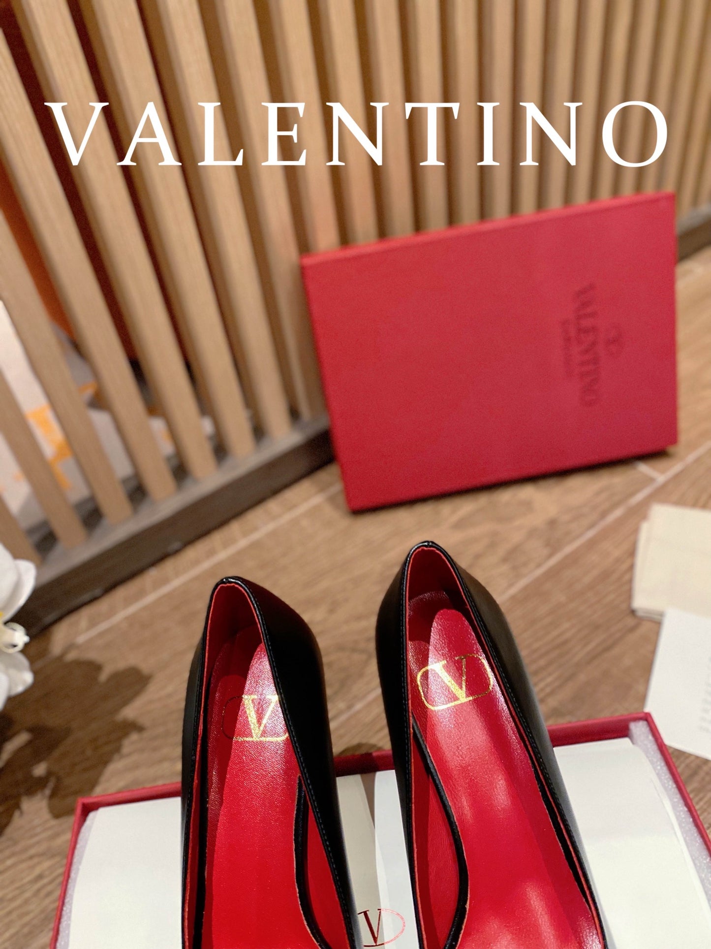Valentino VLogo Signature Crystal Pumps – 2022 Collection