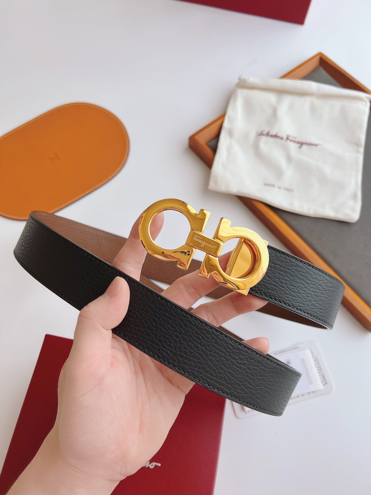 Ferragamo Men's Reversible Leather Belt