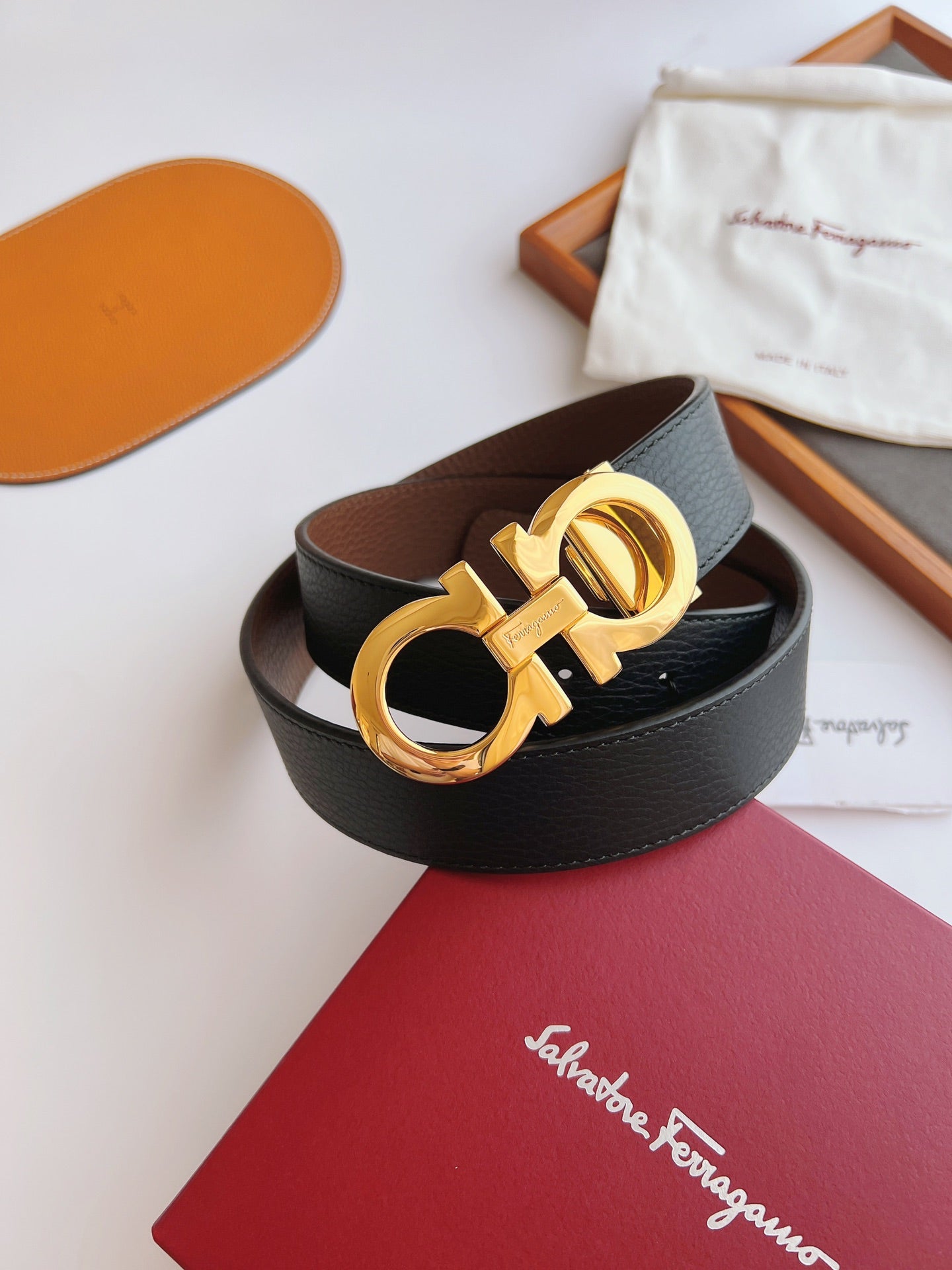 Ferragamo Men's Reversible Leather Belt