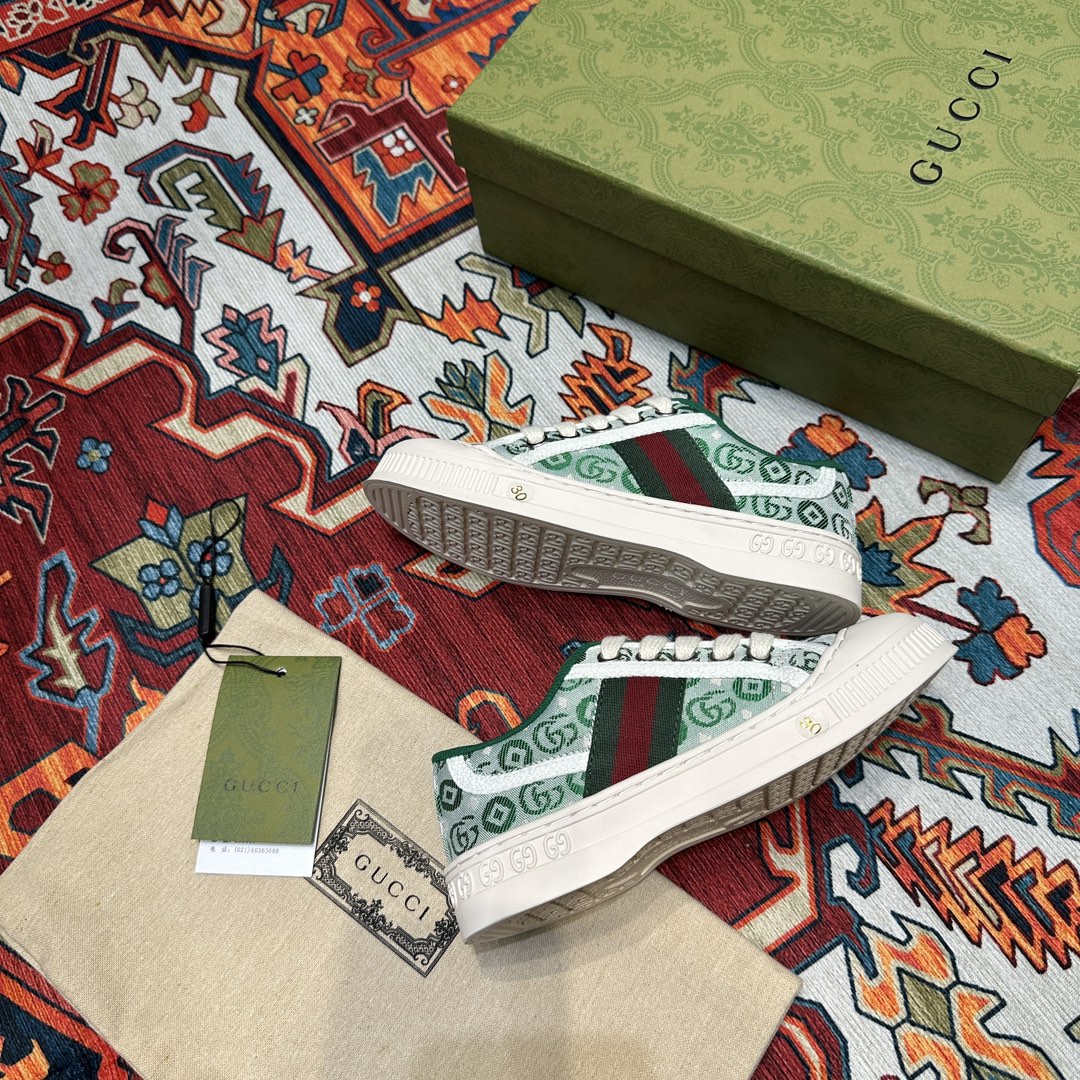 Gucci Kids Footwear – Kids Collection