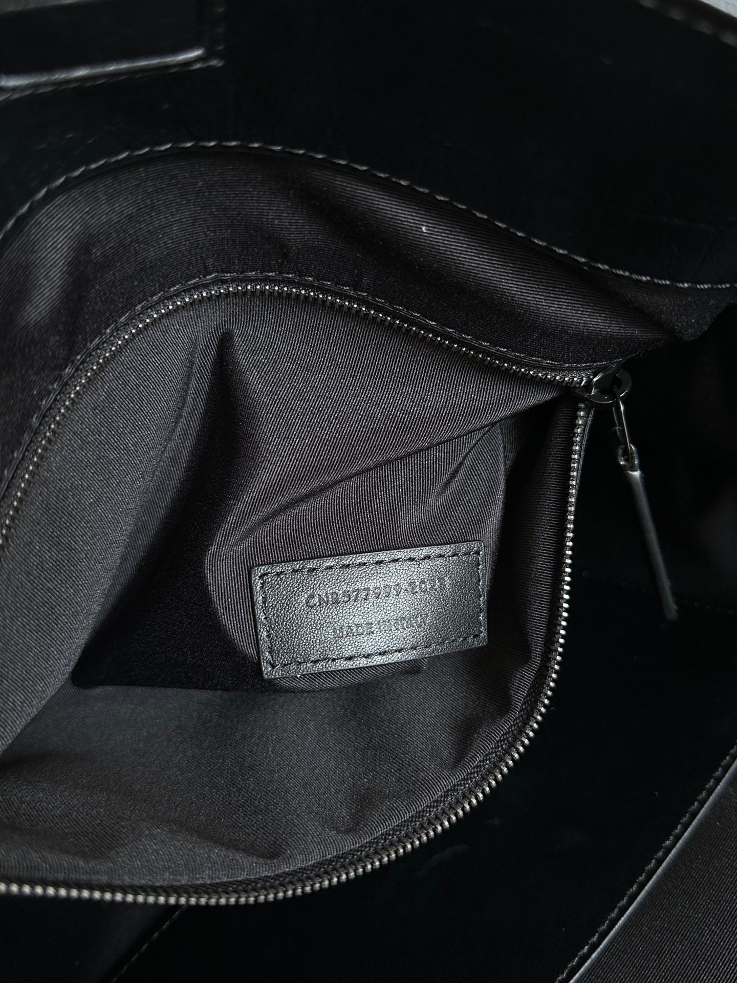 Saint Laurent Niki Tote Bag – Crocodile Embossed