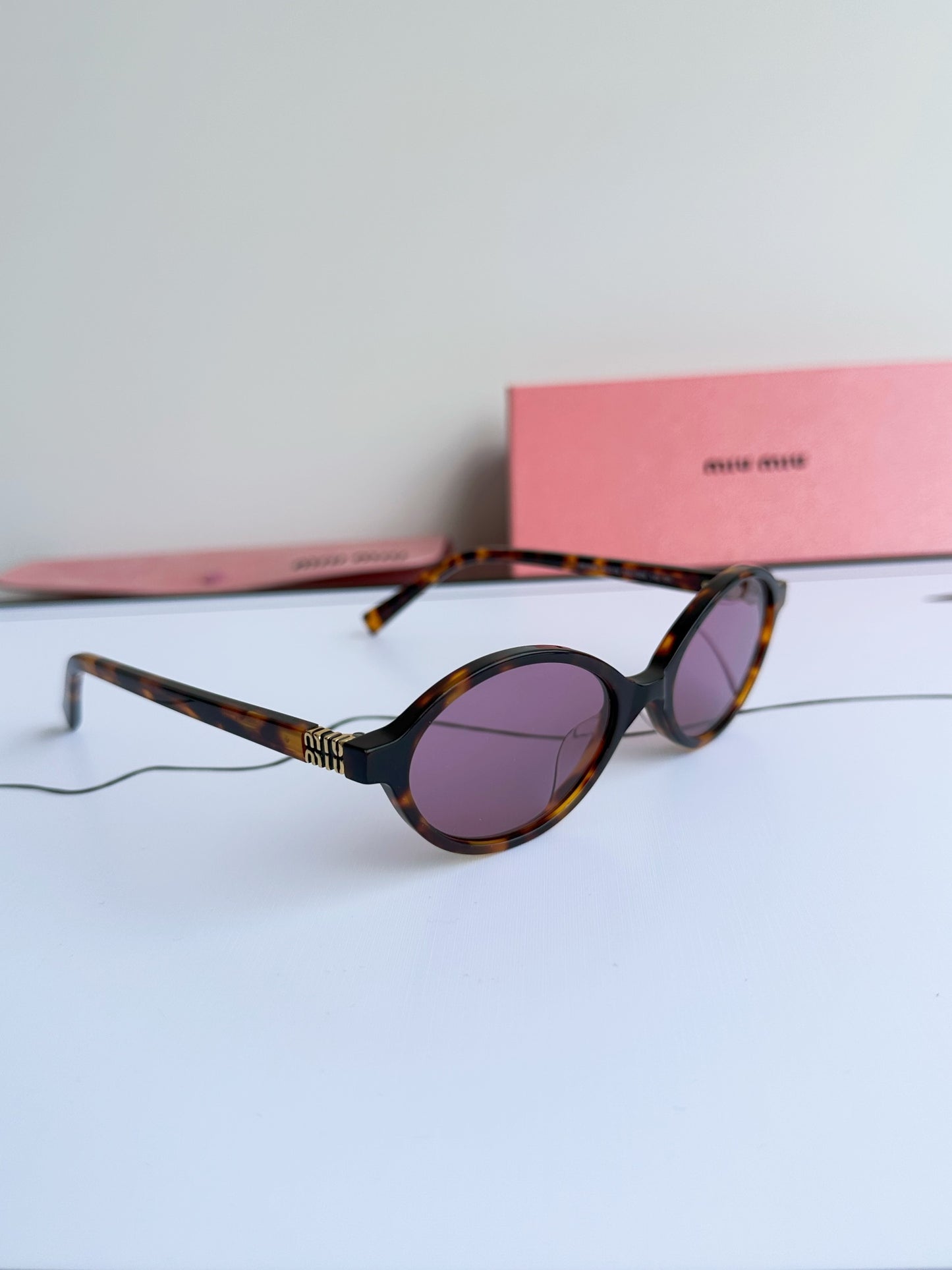 Miu Miu SMU04Z Tortoiseshell Purple/Pink Sunglasses – Autumn/Winter Collection – 2023