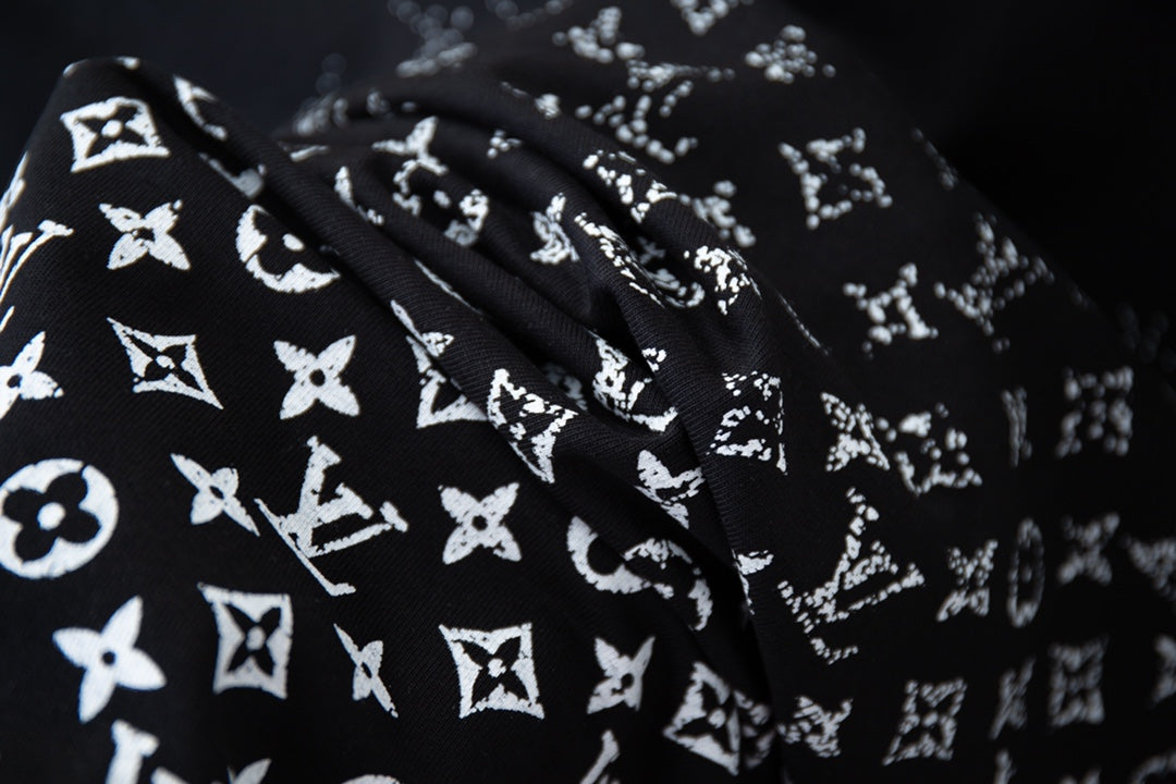Louis Vuitton Monogram Gradient T-Shirt – Early Spring Collection – 26SS