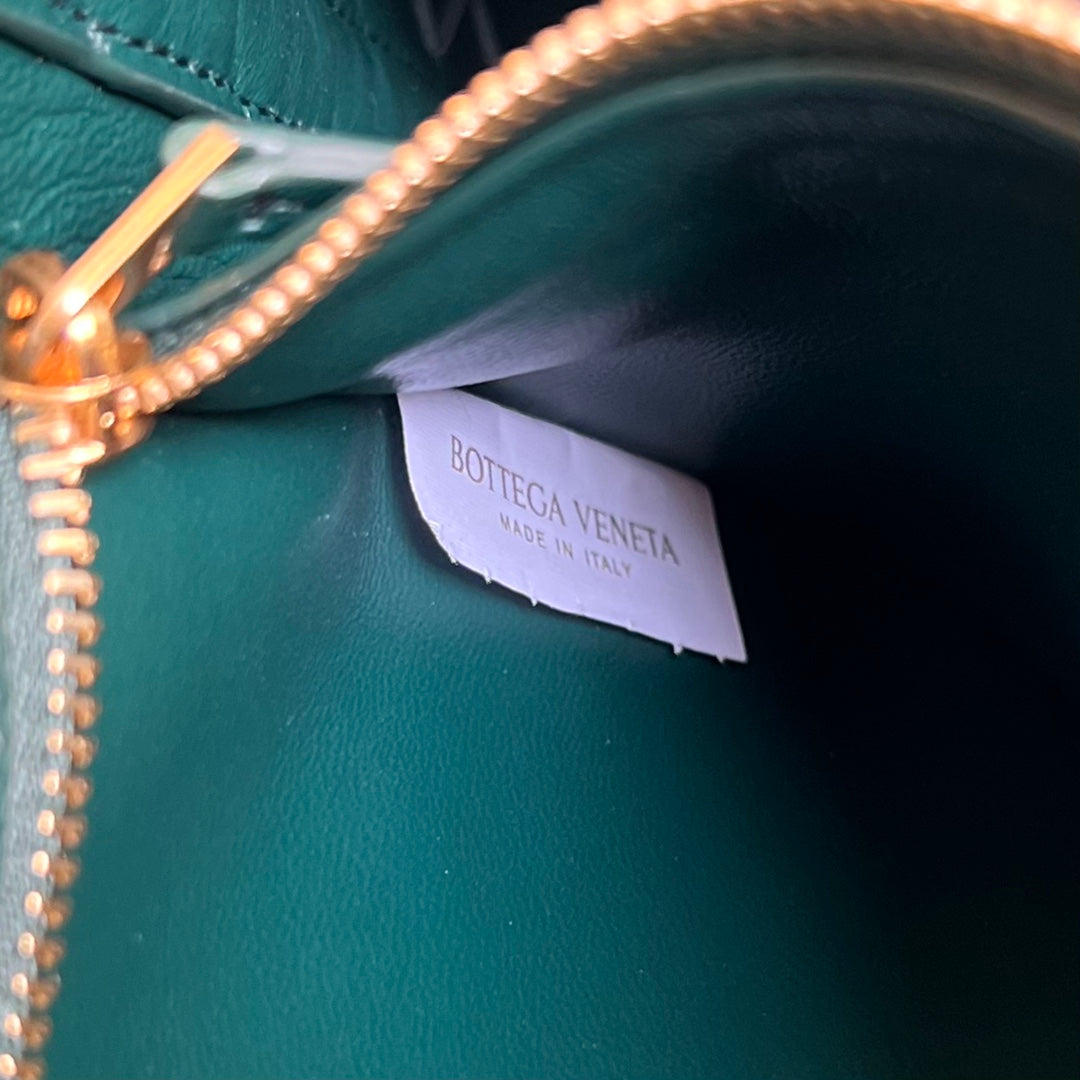 Bottega Veneta Andiamo Handbag