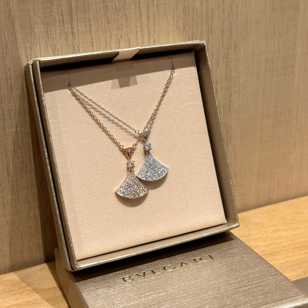Bulgari Diva Series Fan Necklace
