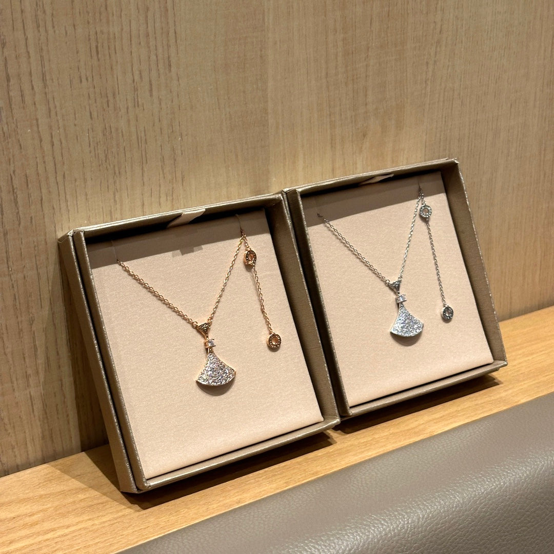 Bulgari Diva Series Fan Necklace