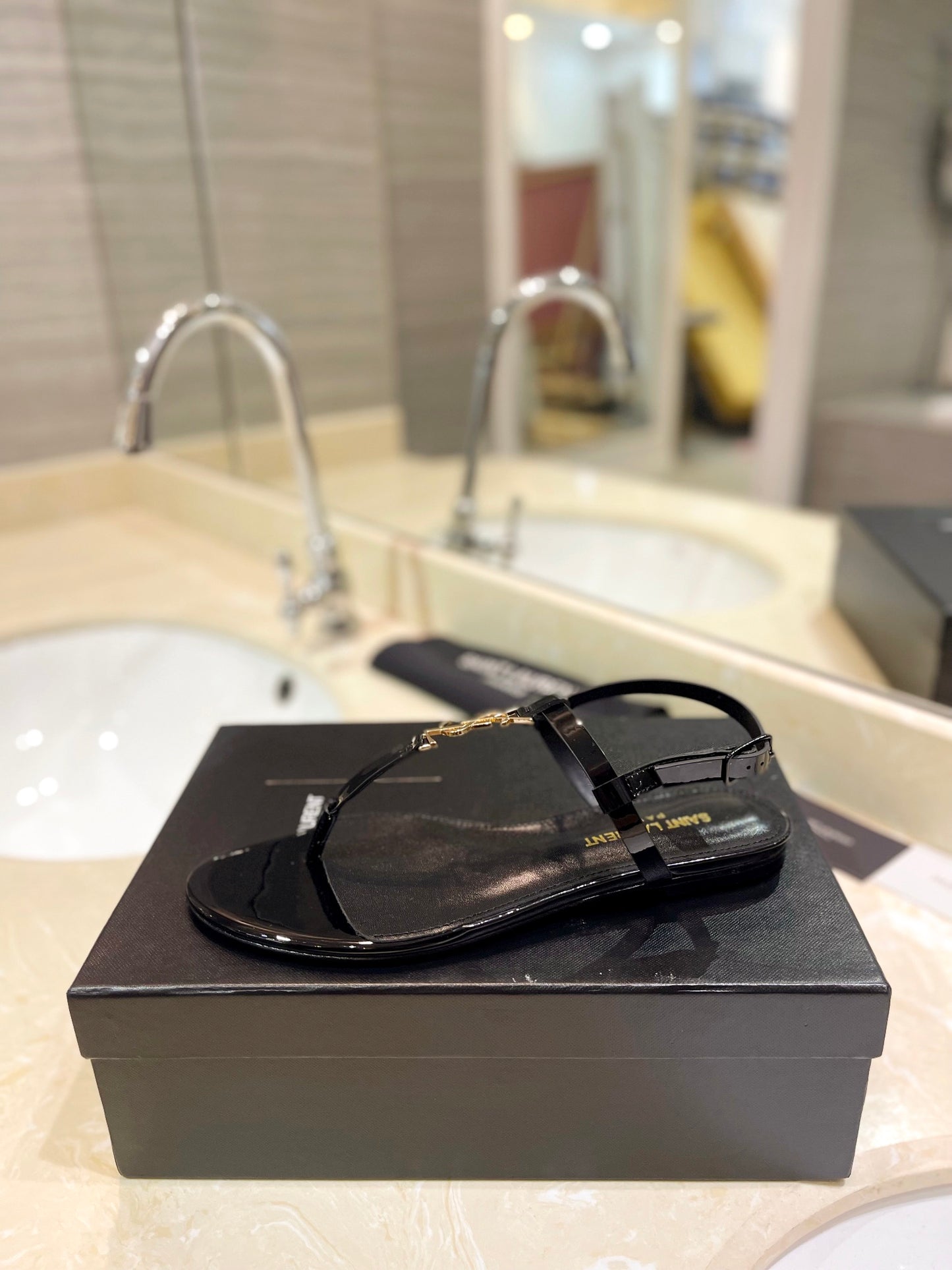 Saint Laurent Beautiful Siren Flat Sandals