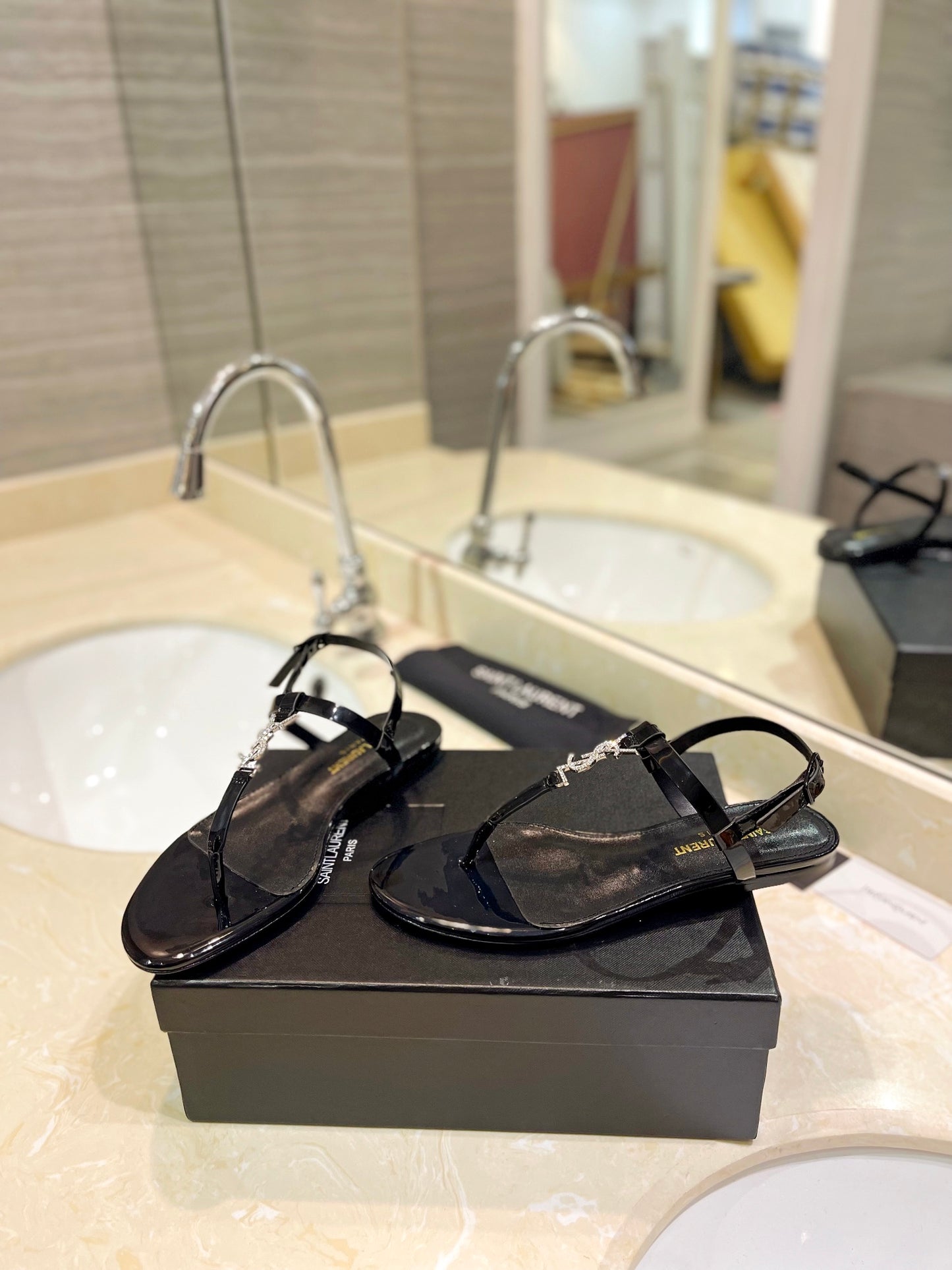 Saint Laurent Beautiful Siren Flat Sandals