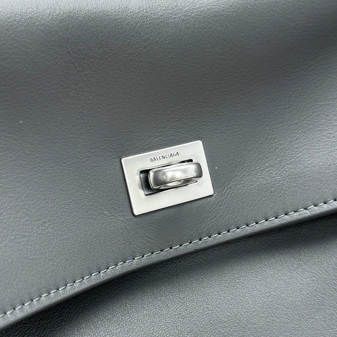 Balenciaga Rodeo Medium Handbag – 24SS Collection