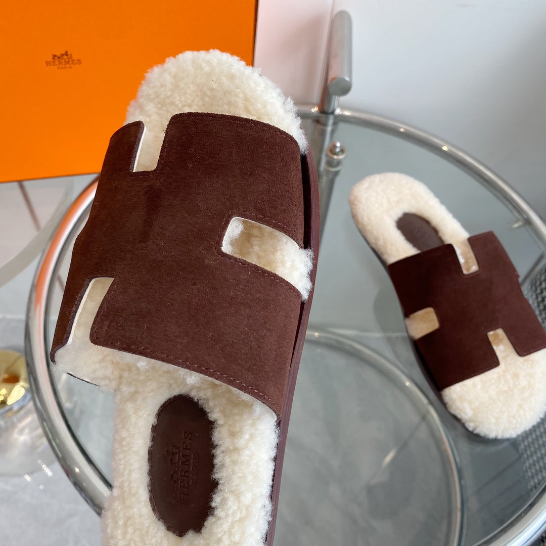 Hermès Izmir Classic H Wool Slippers