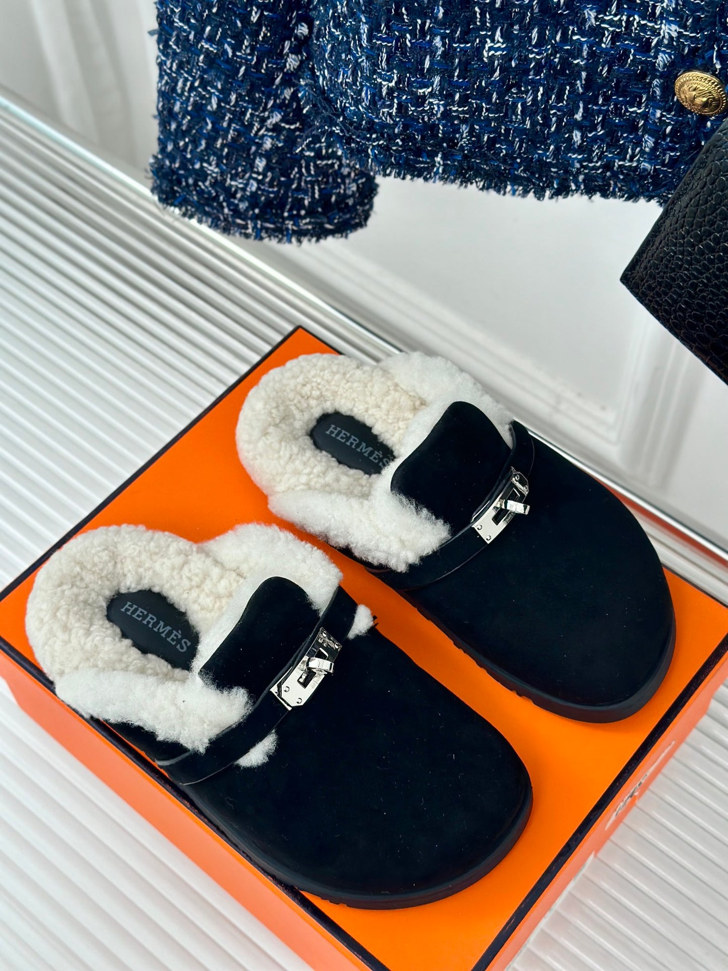Hermès Kelly Buckle Furry Slippers – Autumn/Winter Collection