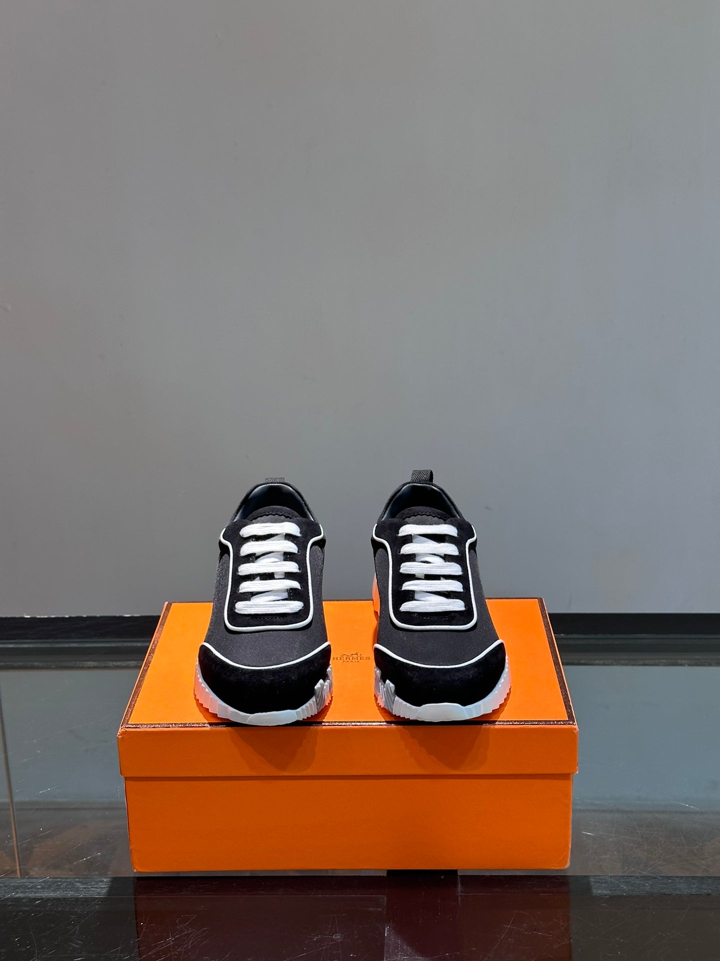Hermès Bouncing Unisex Sneakers