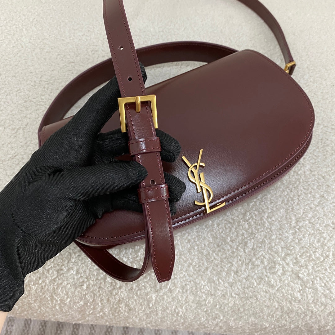 Saint Laurent Voltaire Box Shoulder Bag