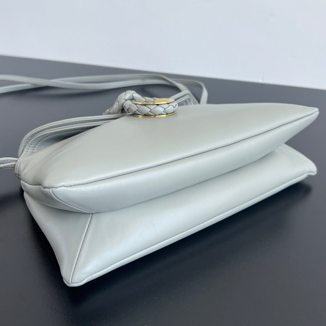 Bottega Veneta Small Liberta Handbag – 24FW
