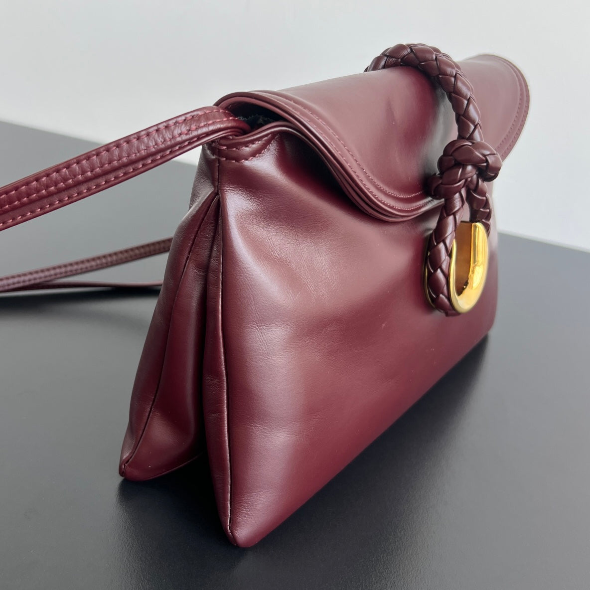 Bottega Veneta Small Liberta Handbag – 24FW