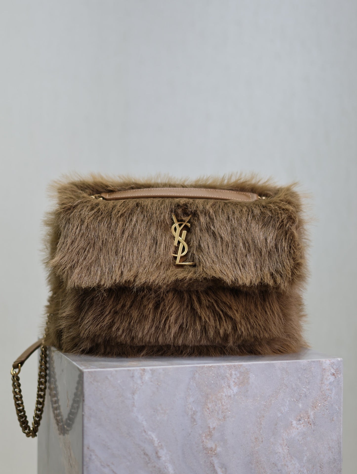 Saint Laurent Niki Rabbit Fur Shoulder Bag – Autumn/Winter Collection
