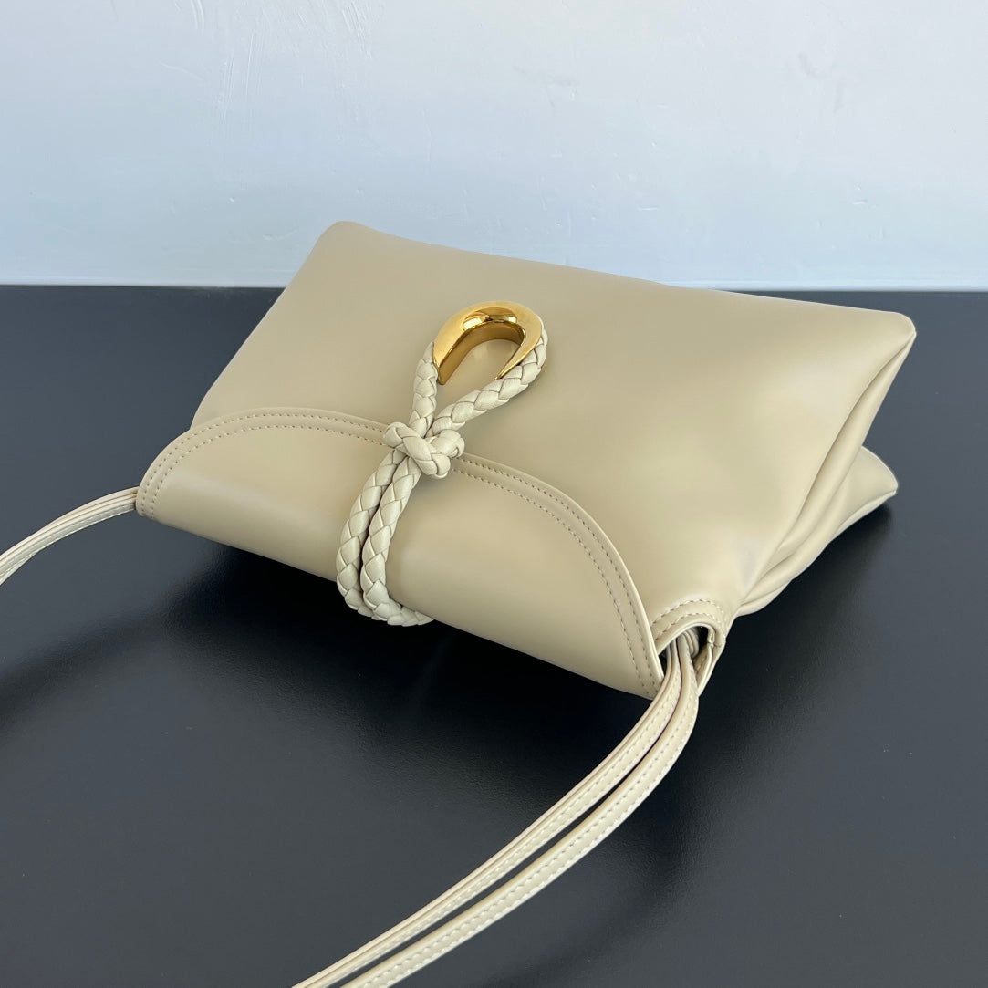 Bottega Veneta Small Liberta Handbag – 24FW