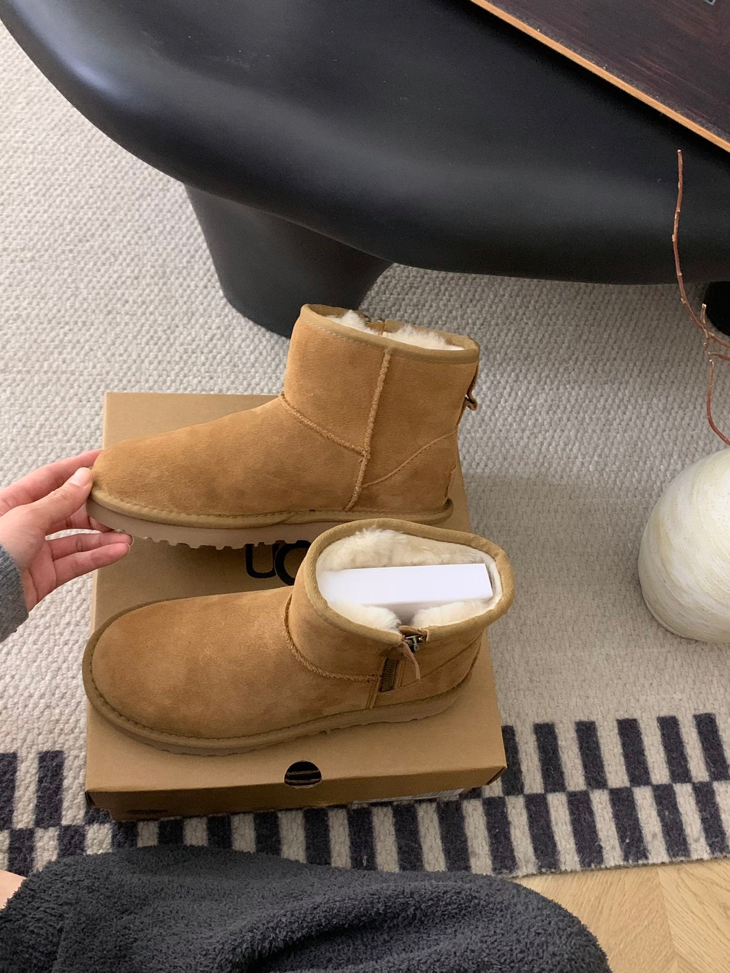UGG Zipper Classic Thin-Soled Boots