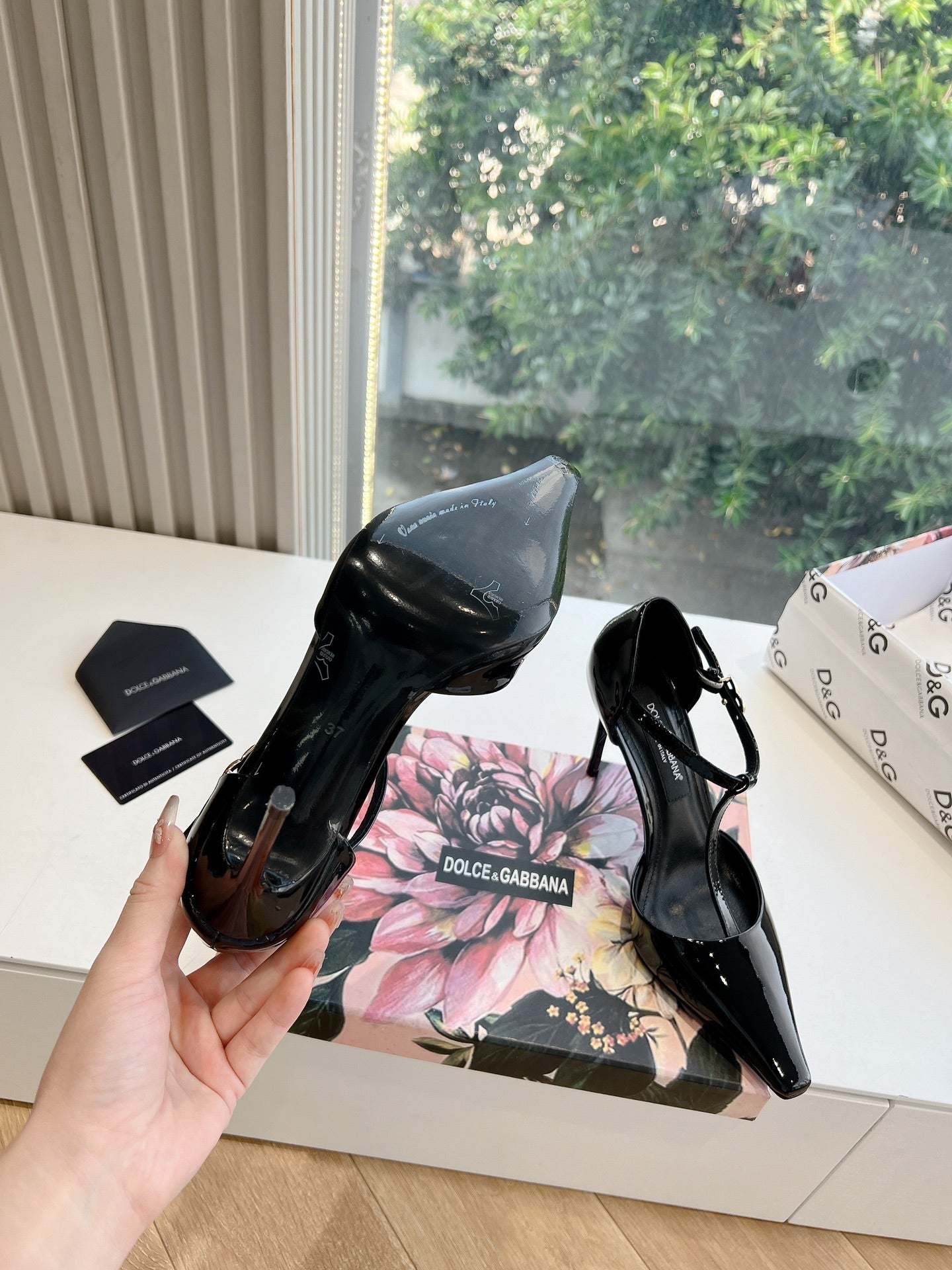 Dolce & Gabbana Patent Leather Heels – 2025 Collection