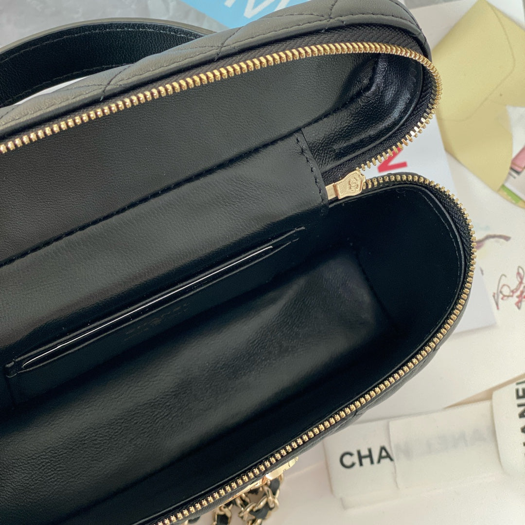 Chanel 25C LP Top Handle Bag – Spring/Summer Collection – 25C