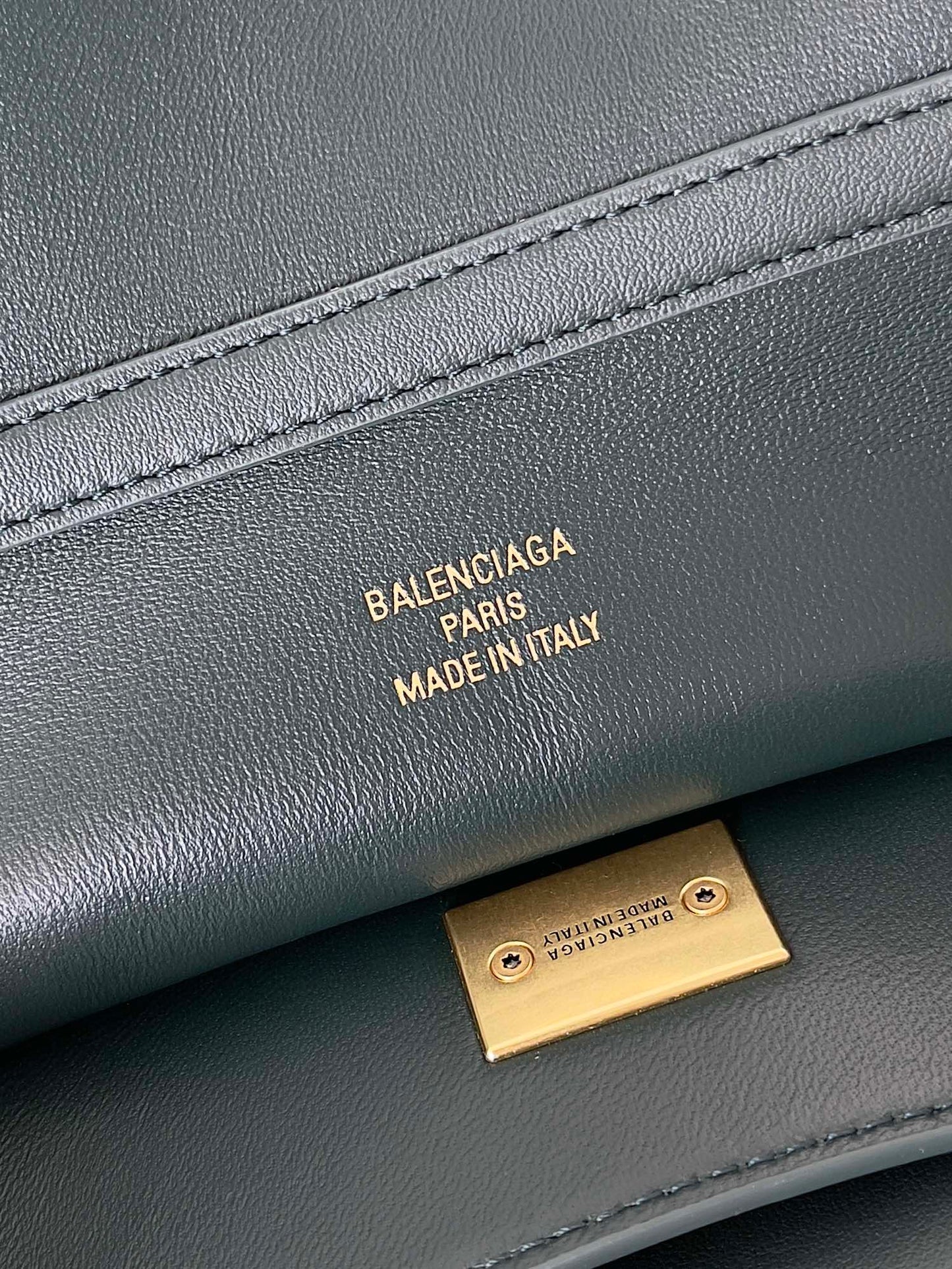 Balenciaga Rodeo Large Leather Shoulder Bag