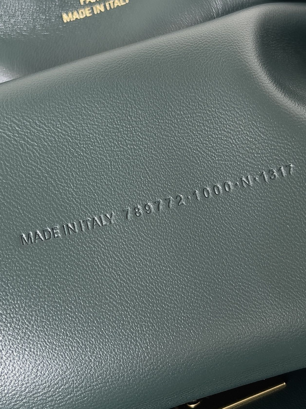 Balenciaga Rodeo Medium Shoulder Bag – 2024 Collection