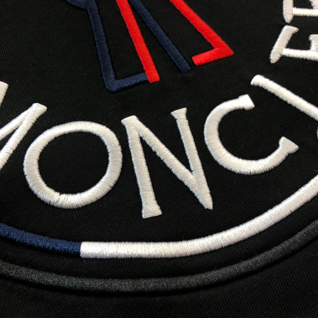 Moncler Embroidered Logo Crewneck T-Shirt – 2025 Spring/Summer Collection