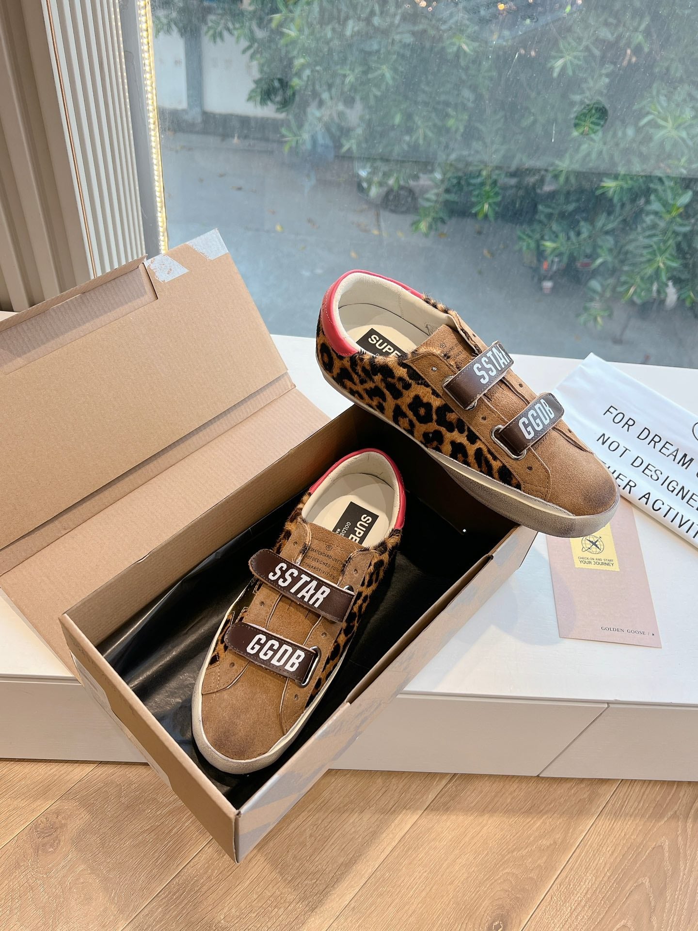Golden Goose SPACE Series Distressed Sneakers – 2025 Collection