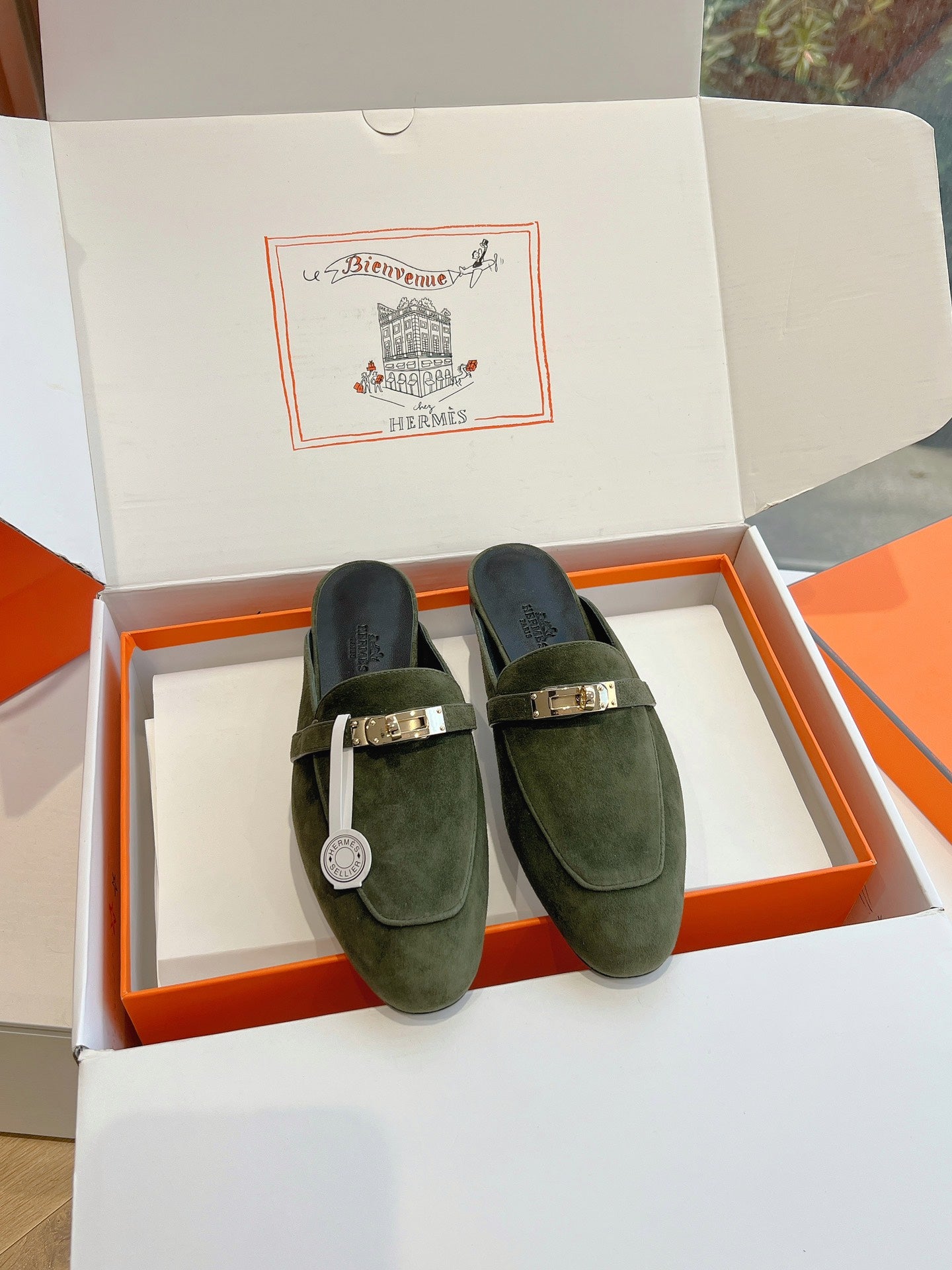 Hermès Mules Loafers – 2025 Spring/Autumn Collection