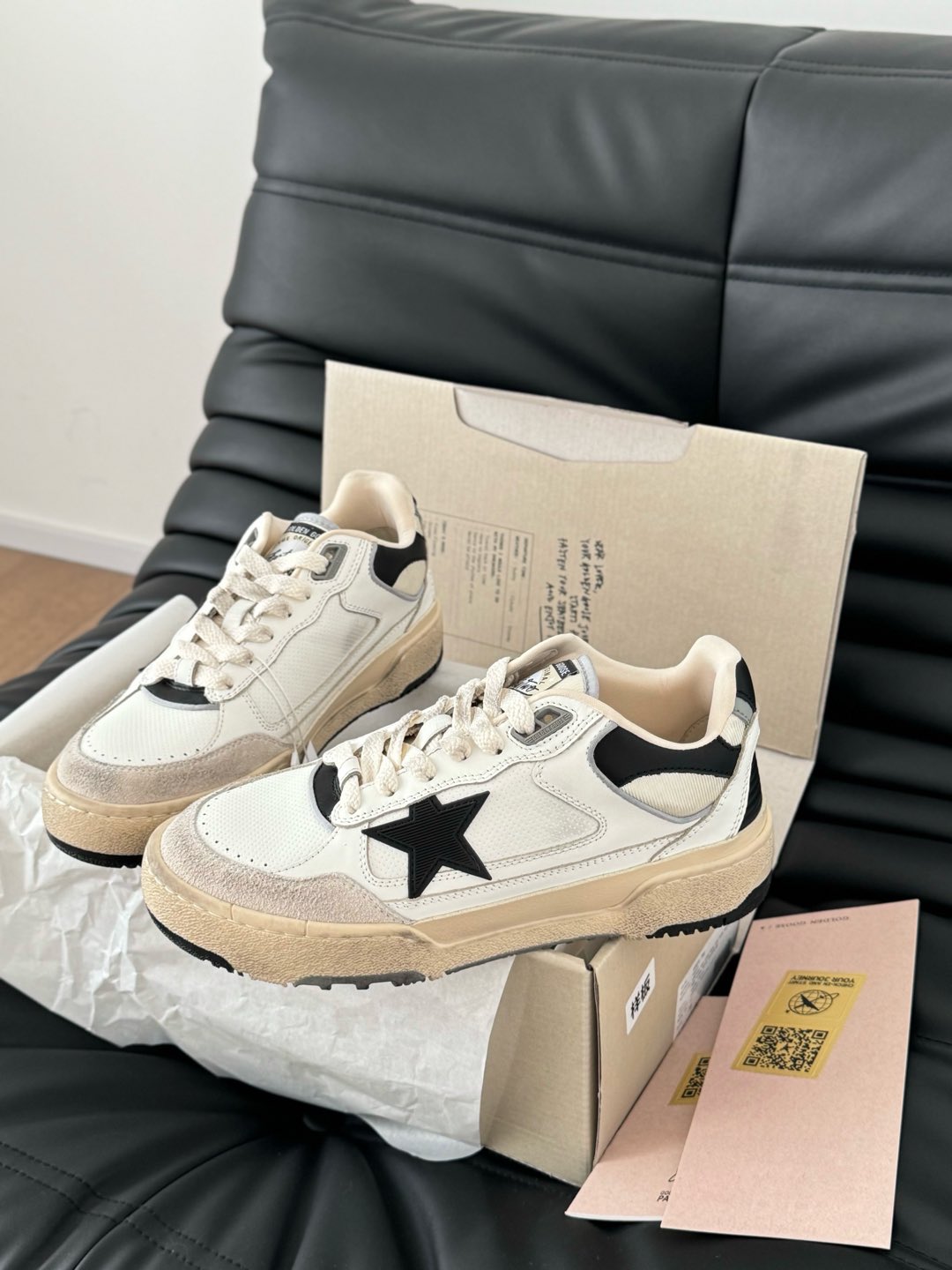 Golden Goose Graffiti Sneakers – 2024 Collection