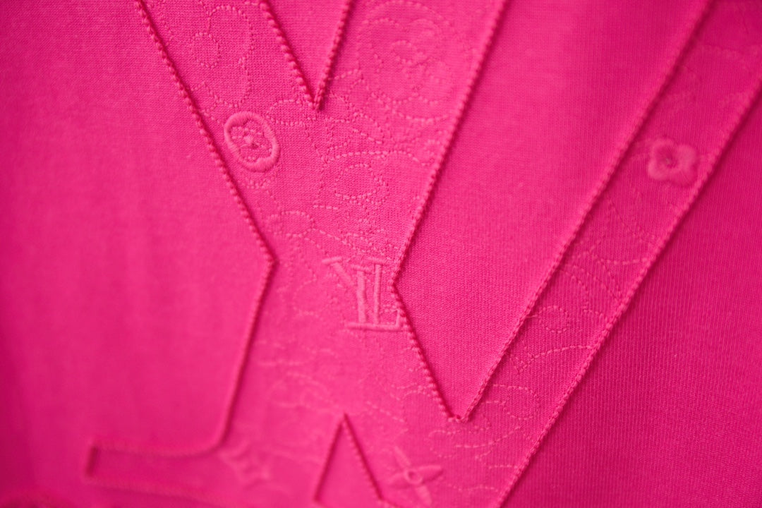 Louis Vuitton Toothbrush Embroidery Logo T-Shirt – 26SS Early Spring Collection