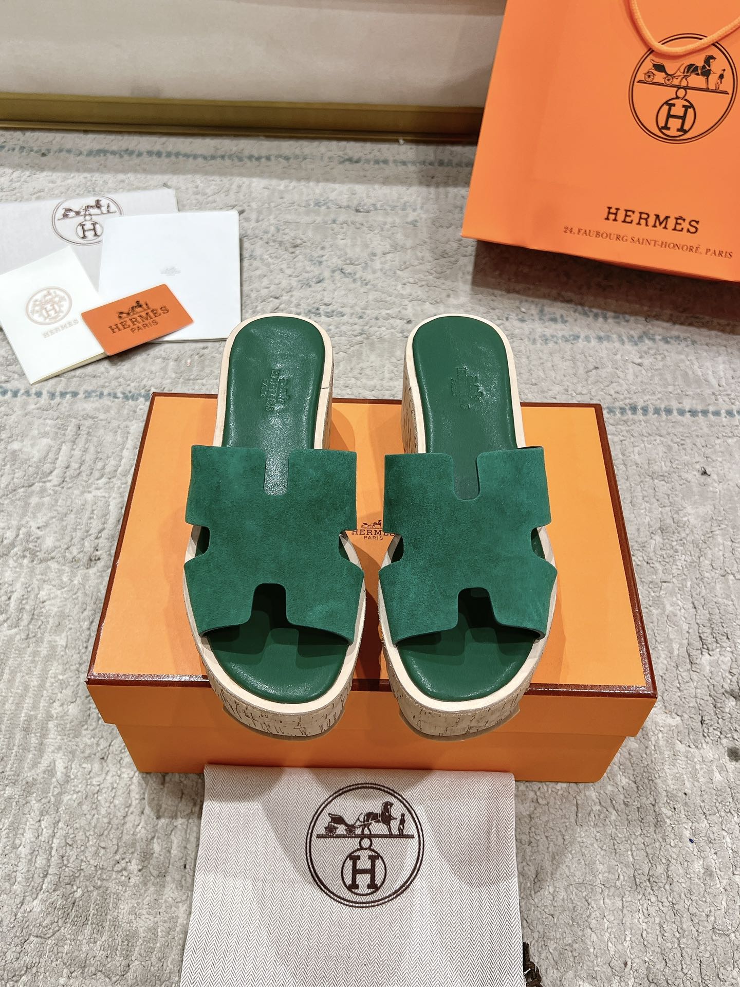 Hermès Wedge Sandals – 2024 Spring/Summer Collection