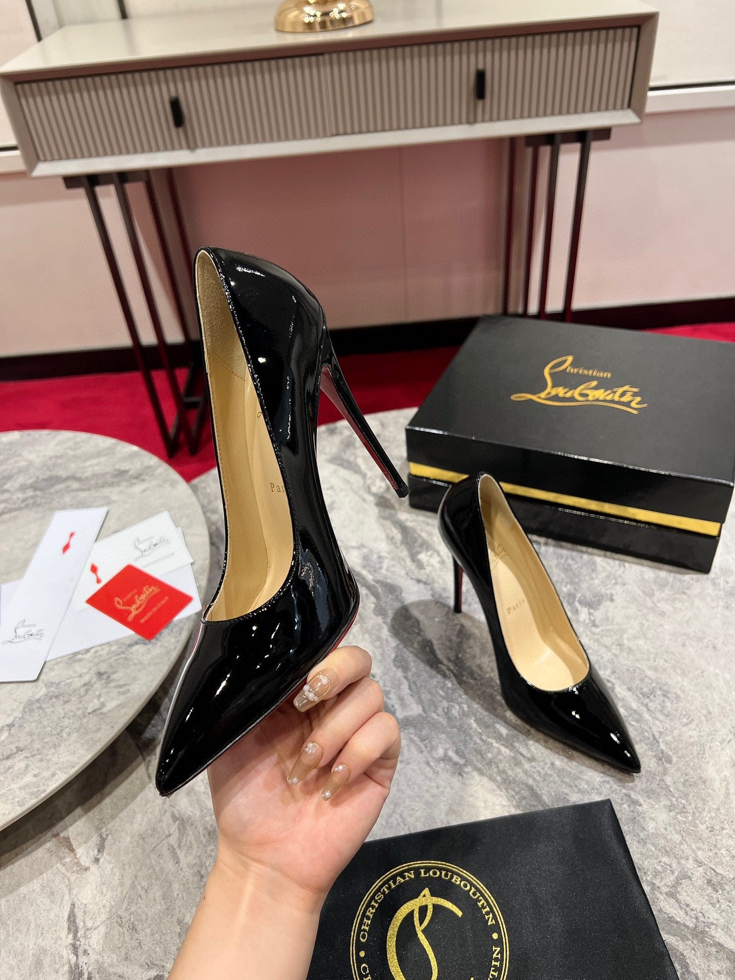 Christian Louboutin Classic Kate Patent Pumps