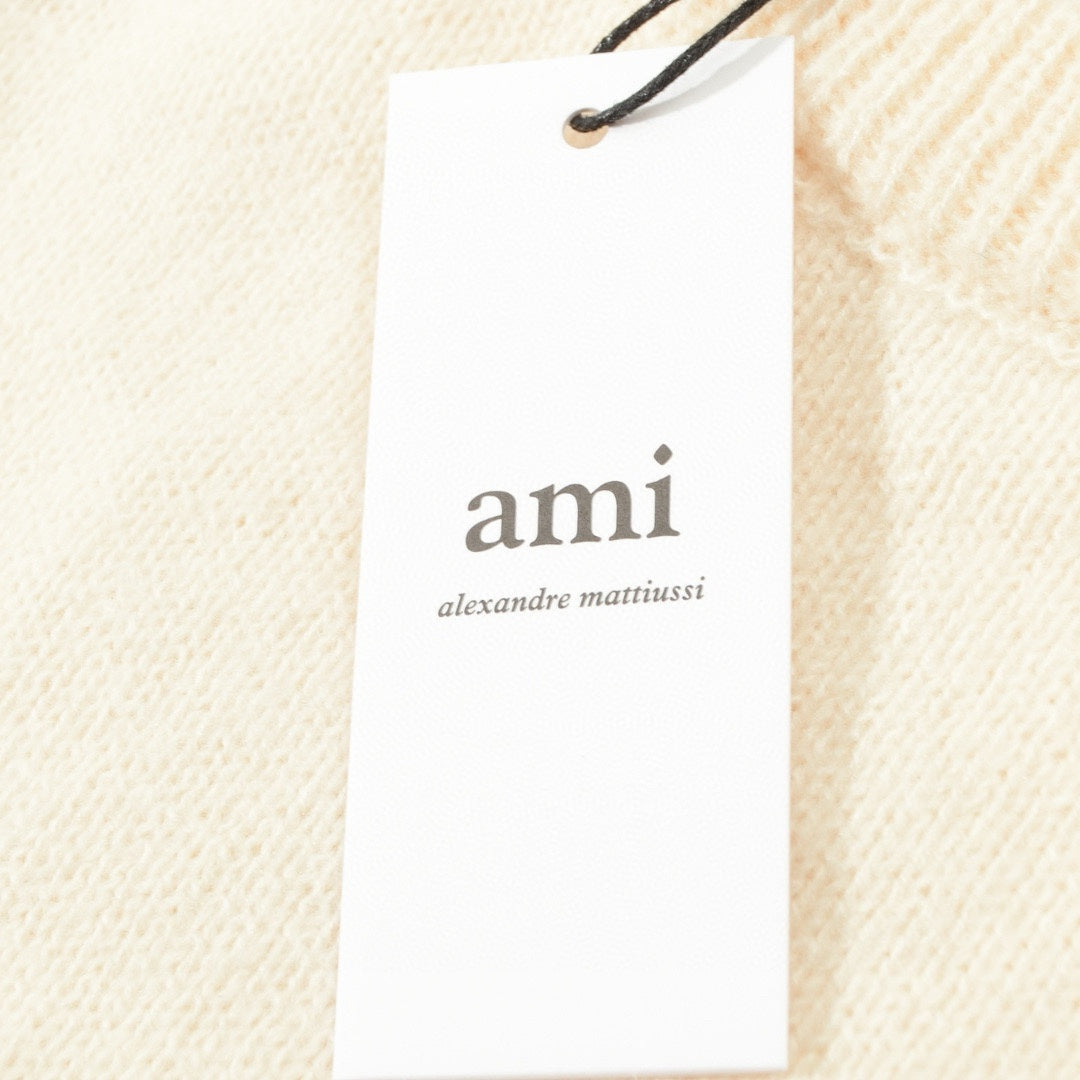 AMI Paris Gold Thread Heart Jacquard Sweater – 24FW Limited Edition